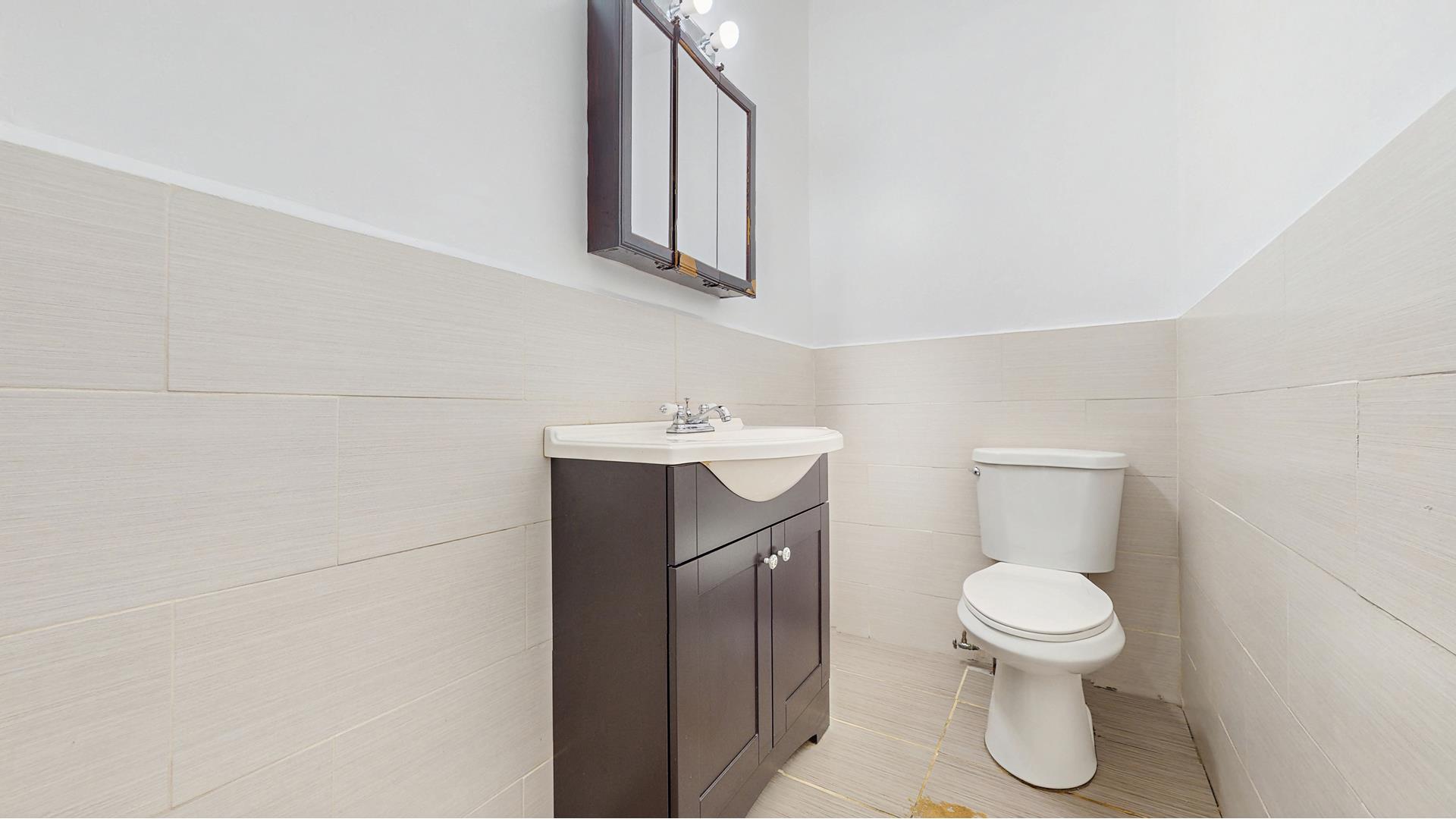 #4 photo, 220 LINCOLN Road, ブルックリン区 Prospect Lefferts G , NY 11225