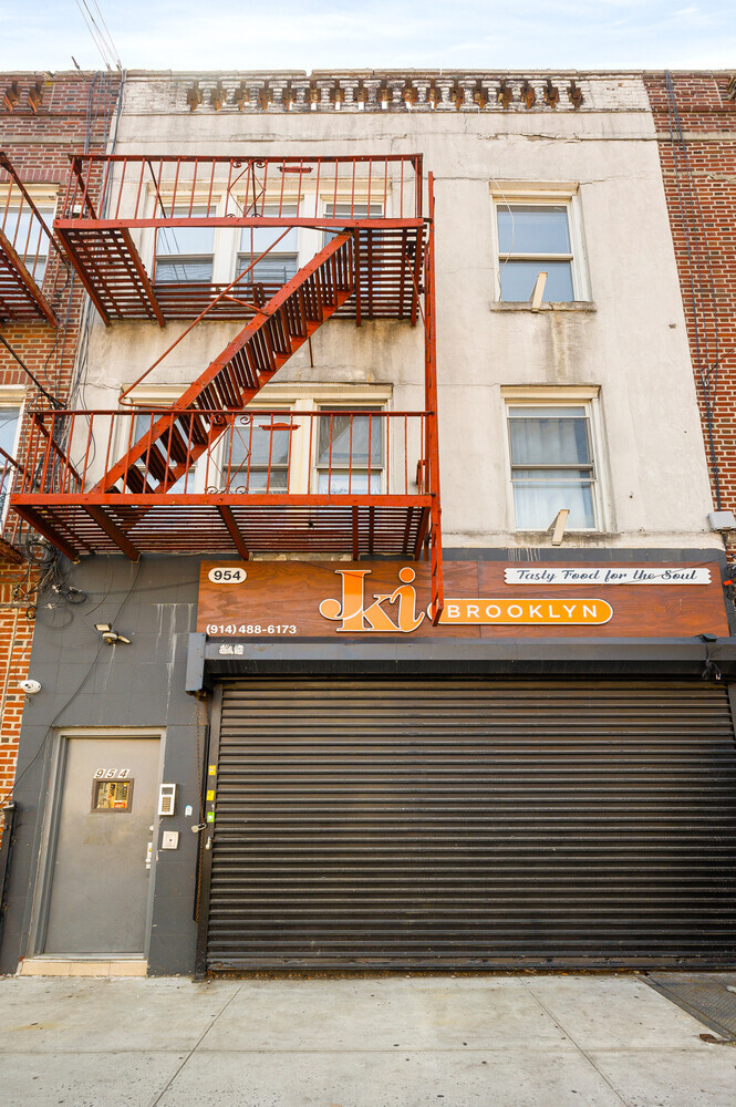 #1 photo, 954 UTICA Avenue, East Flatbush , NY 11203
