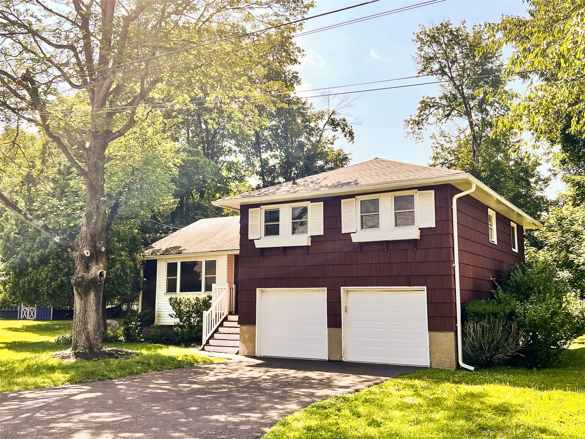 #1 photo, 3 White Terrace, Cornwall On Hudson , NY 12520