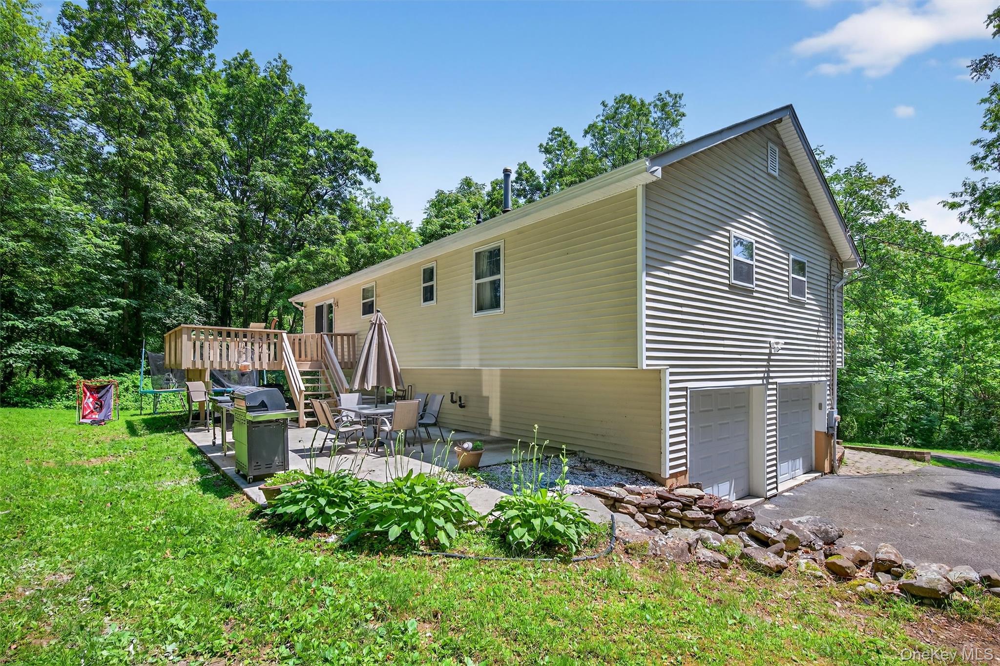 #4 photo, 60 Palomino Place, New Windsor , NY 12553