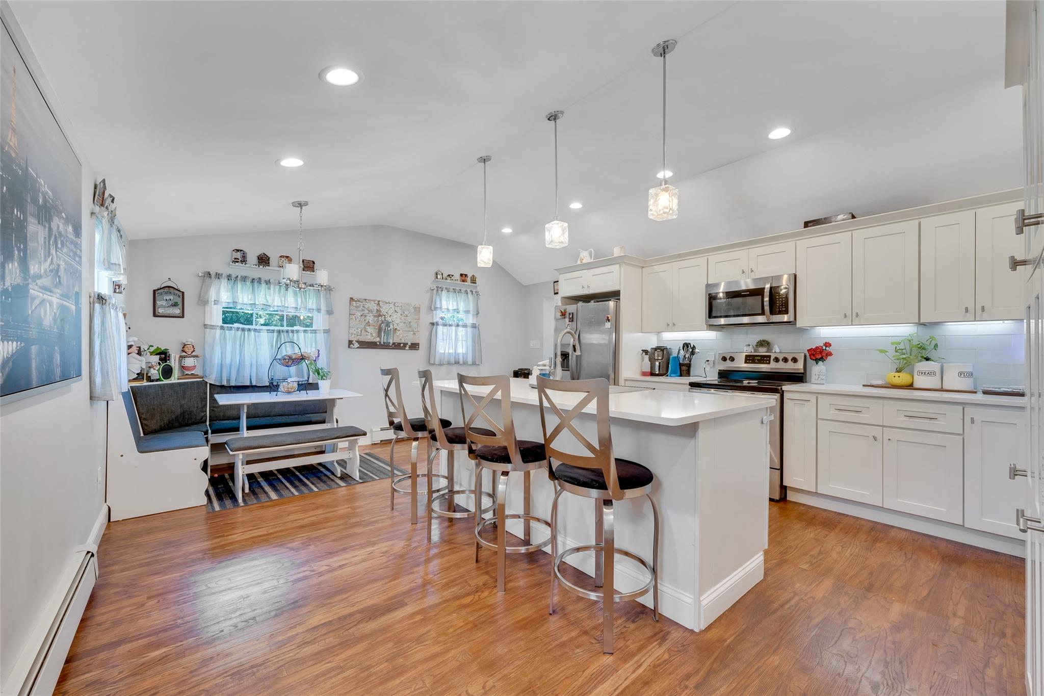 #16 photo, 5 Fox Road, サフォーク郡 Middle Island , NY 11953