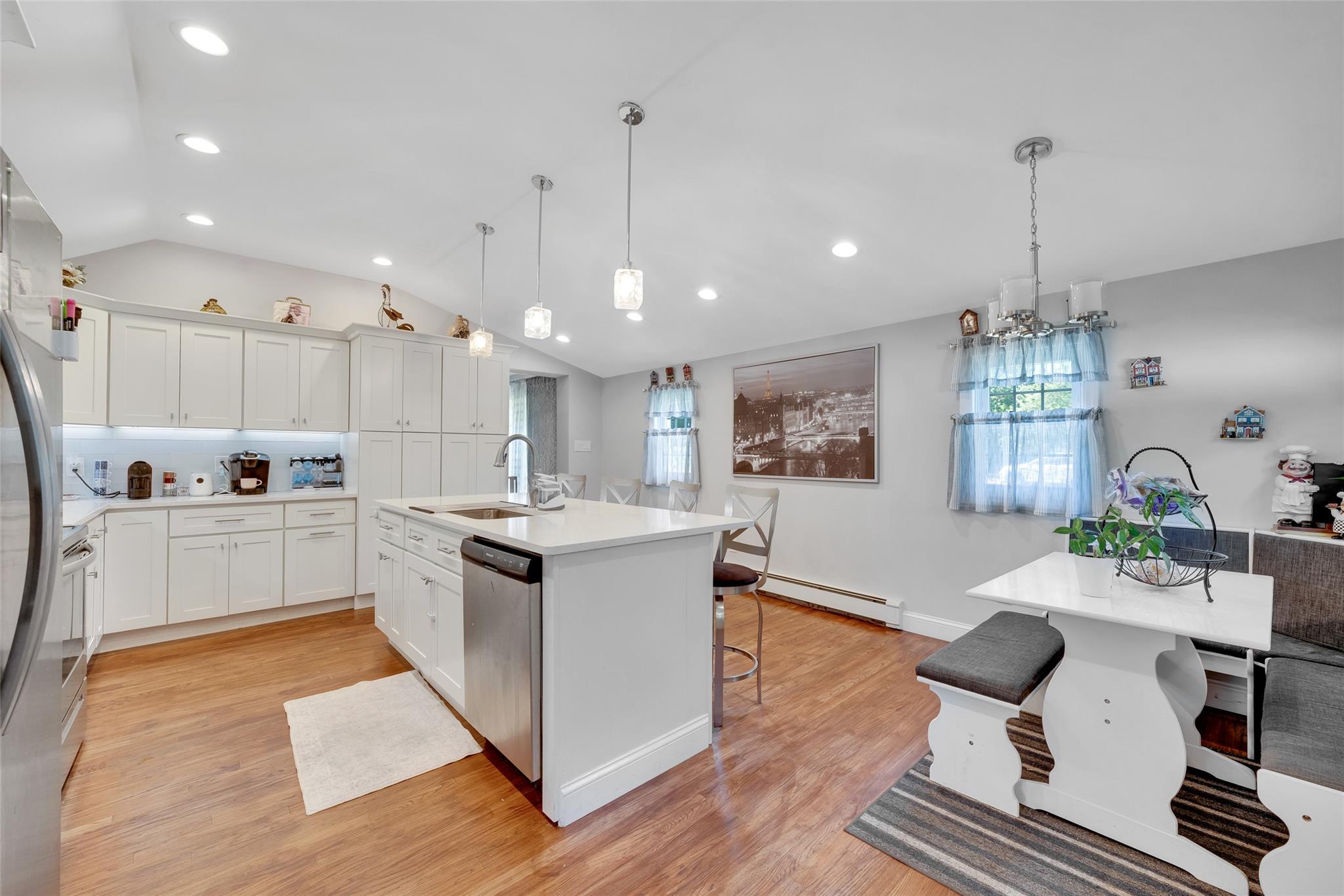 #17 photo, 5 Fox Road, サフォーク郡 Middle Island , NY 11953