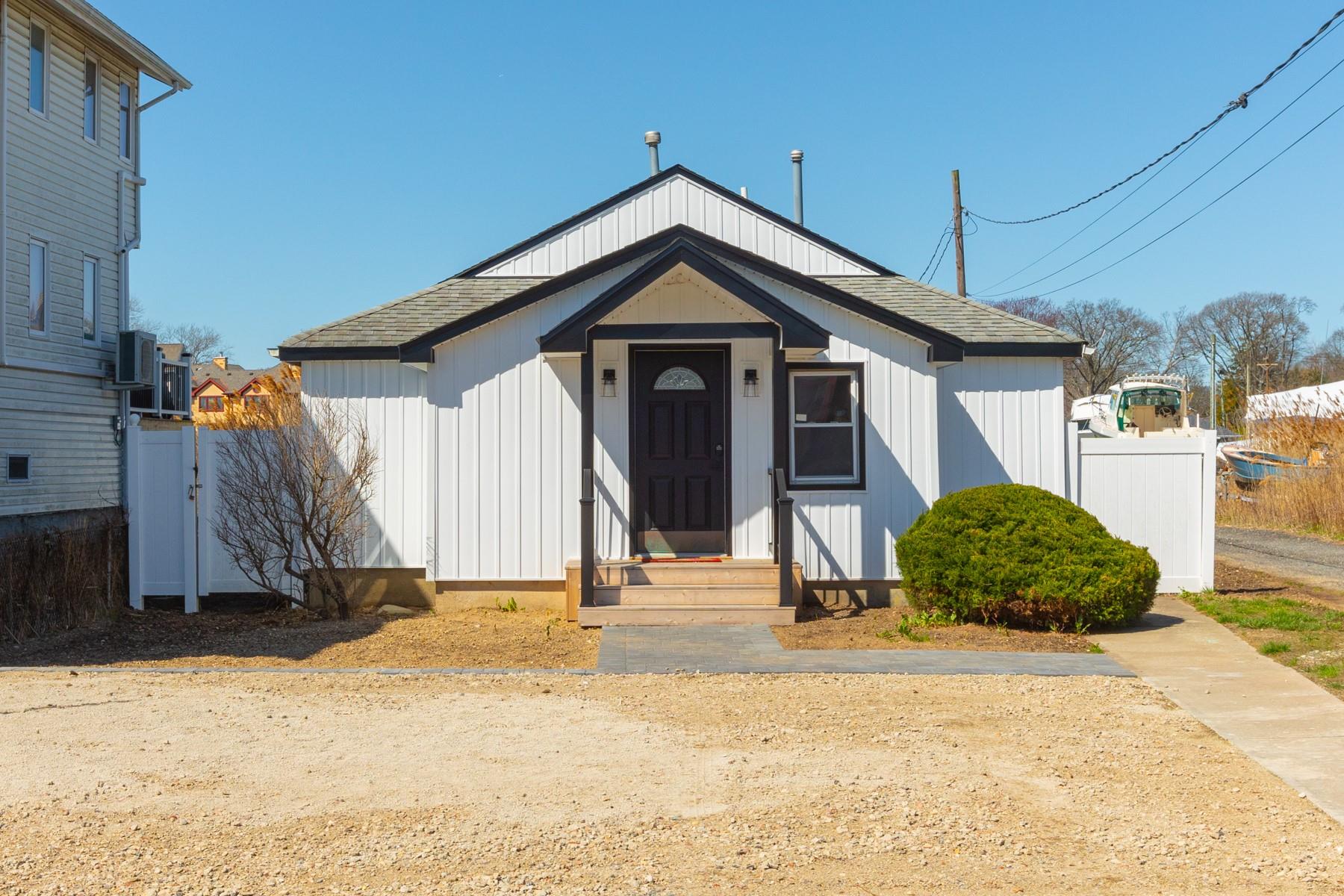 #1 photo, 56 Riverdale Avenue, 長島 Massapequa , NY 11758