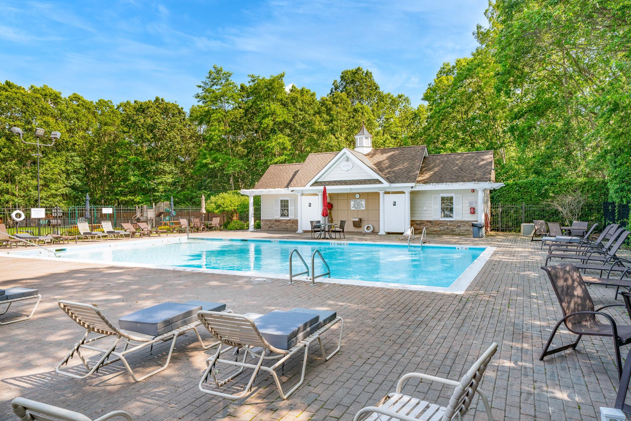 #16 photo, 460 Old Town Road, Port Jefferson Station , NY 11776