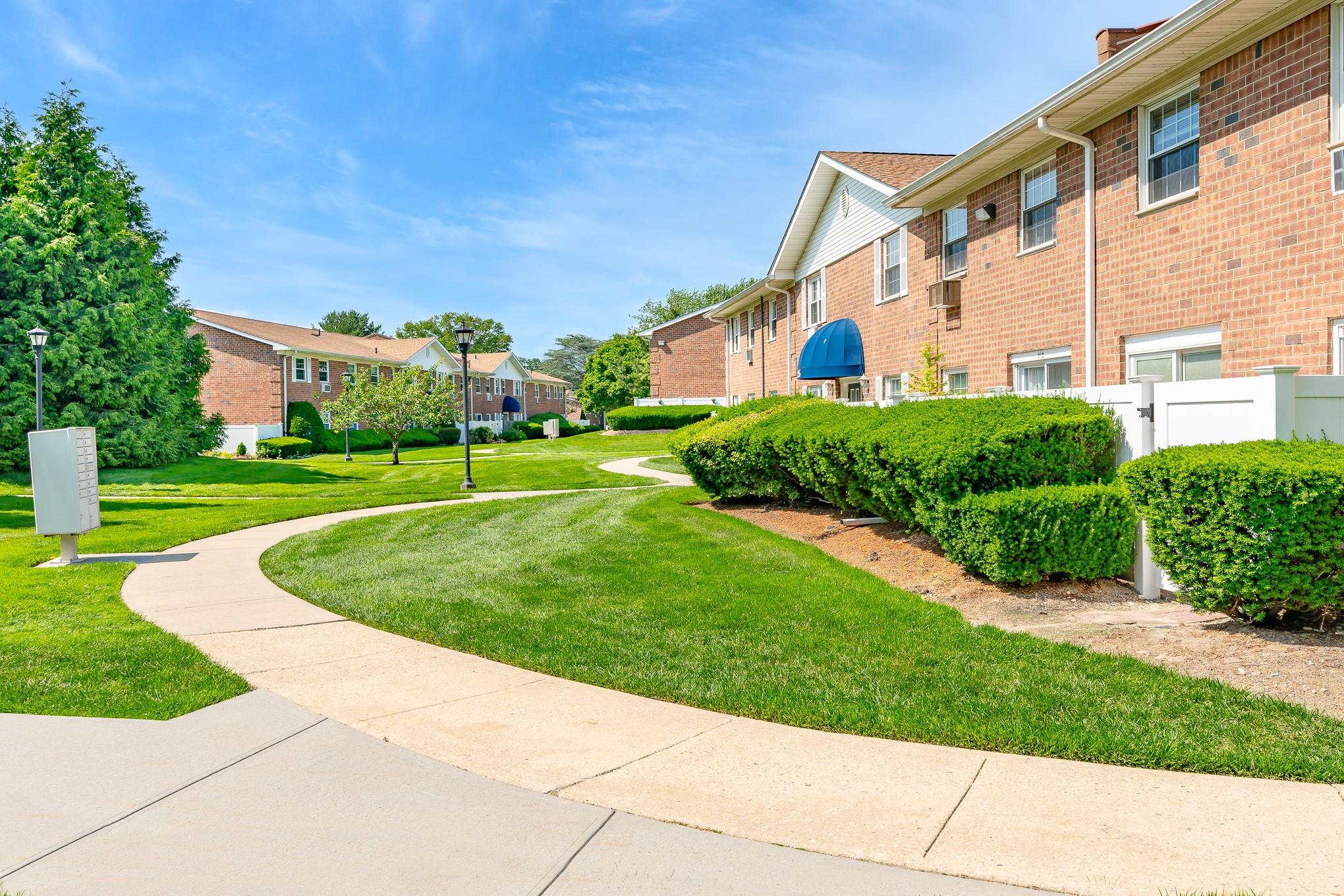 #20 photo, 460 Old Town Road, Port Jefferson Station , NY 11776