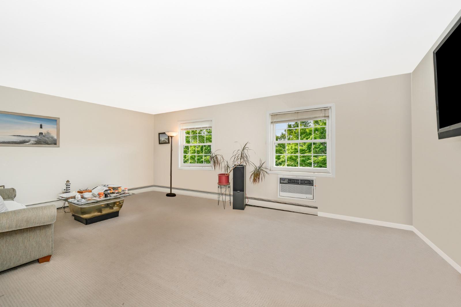 #5 photo, 460 Old Town Road, Port Jefferson Station , NY 11776