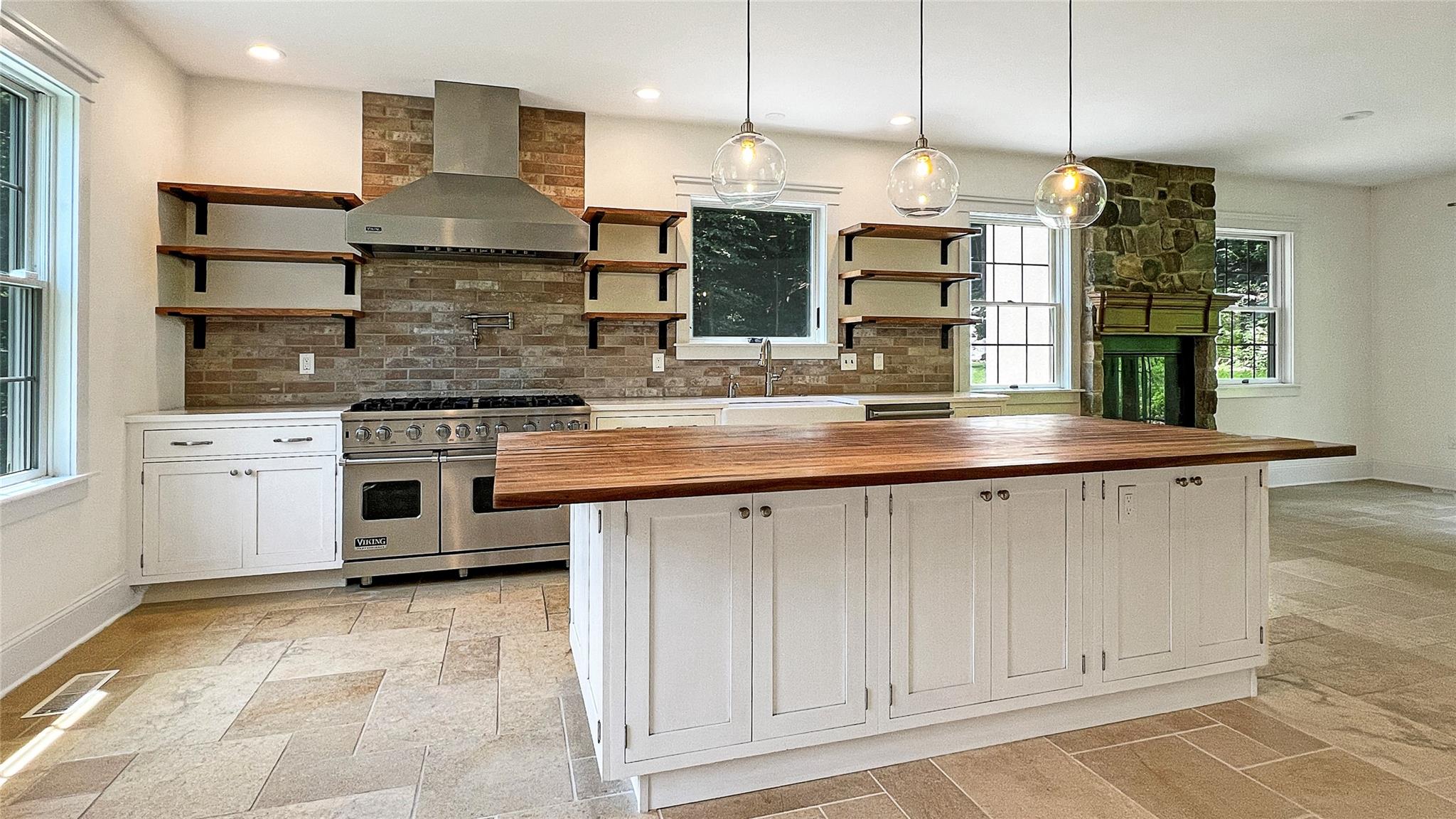 #19 photo, 33 Victoria Drive, Cold Spring , NY 10516