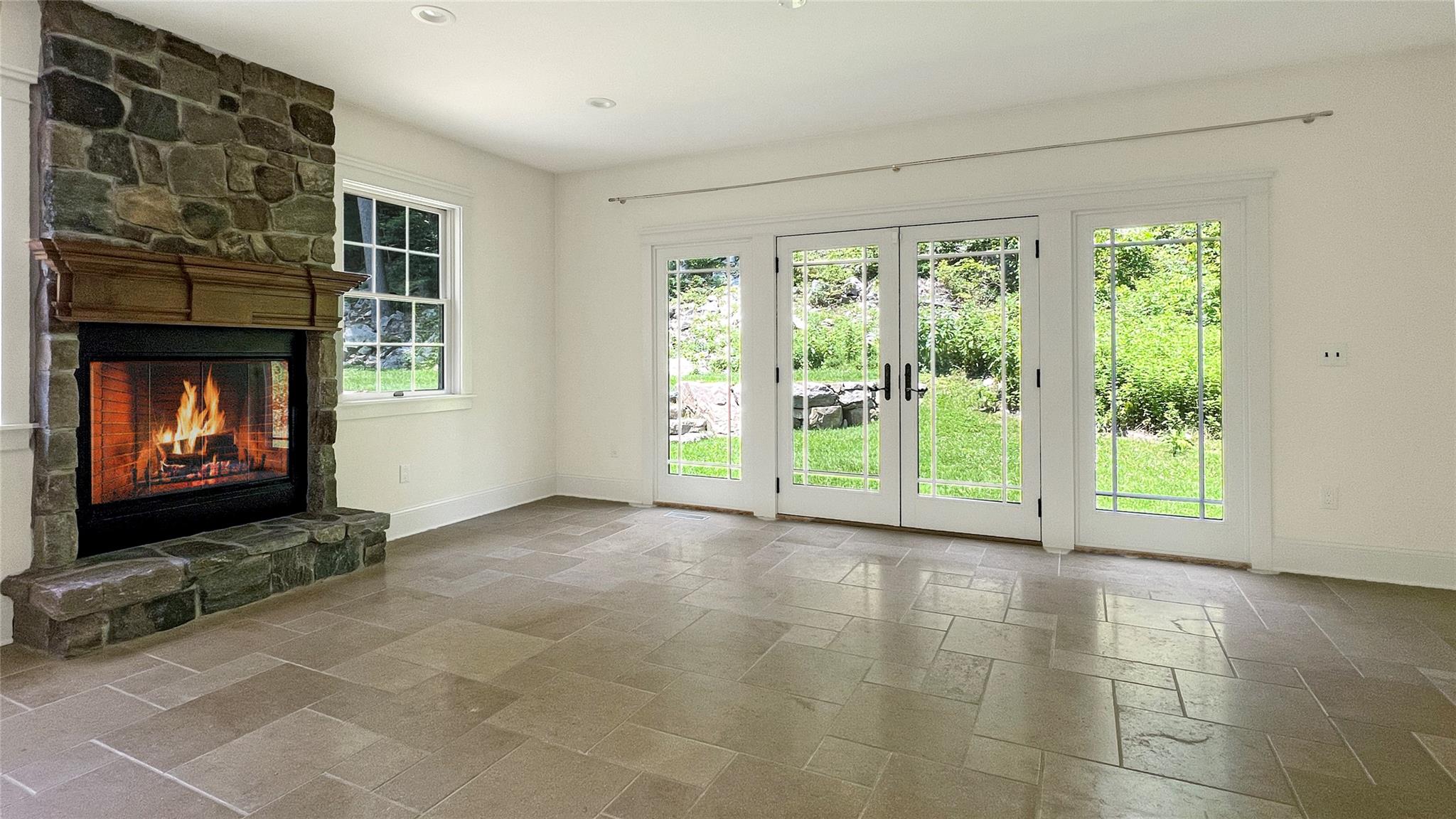 #4 photo, 33 Victoria Drive, Cold Spring , NY 10516