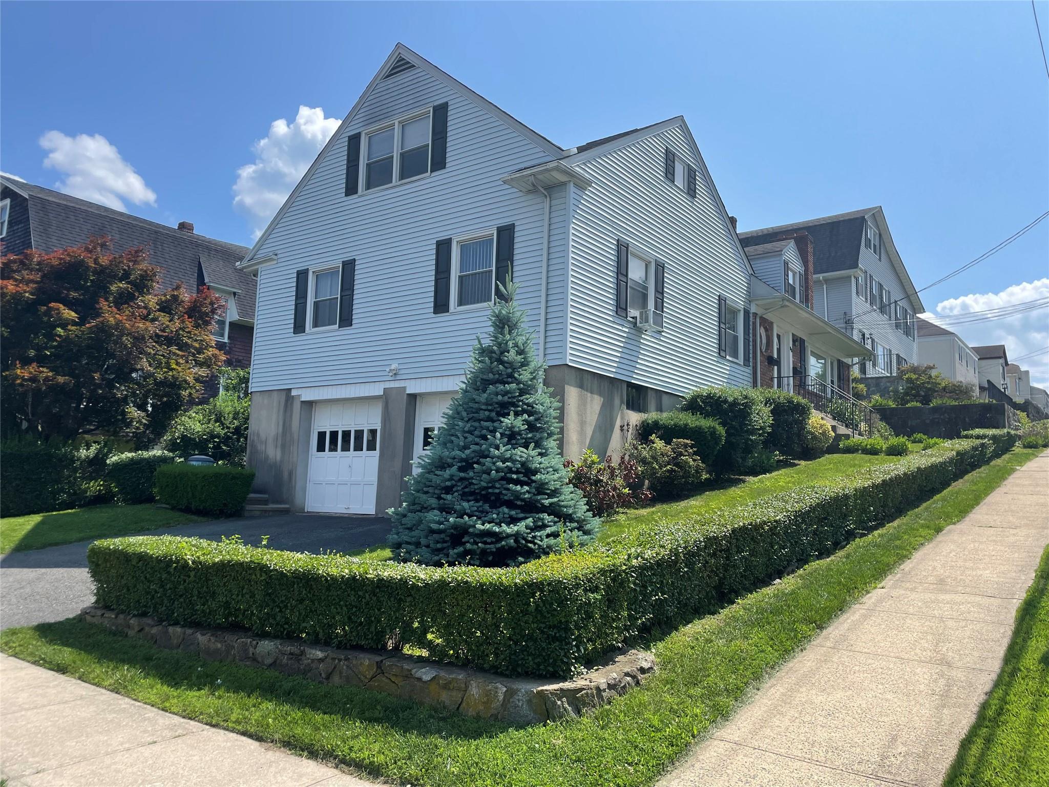 #1 photo, 85 Franklin Avenue, Harrison , NY 10528