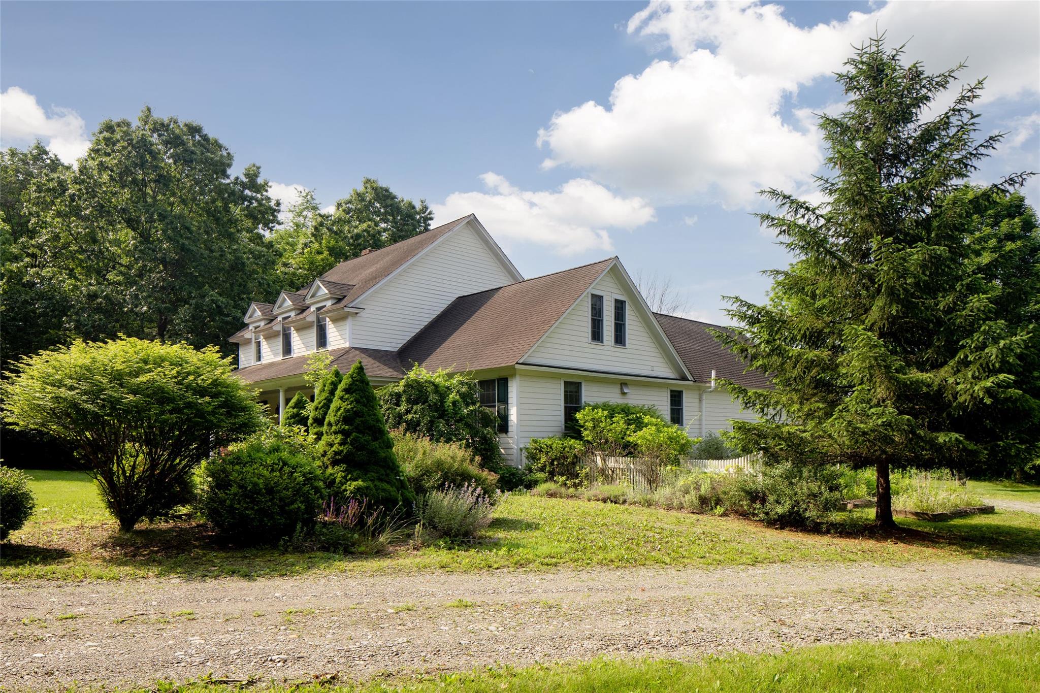 #5 photo, 28 Oak Hill Road, Amenia , NY 12501