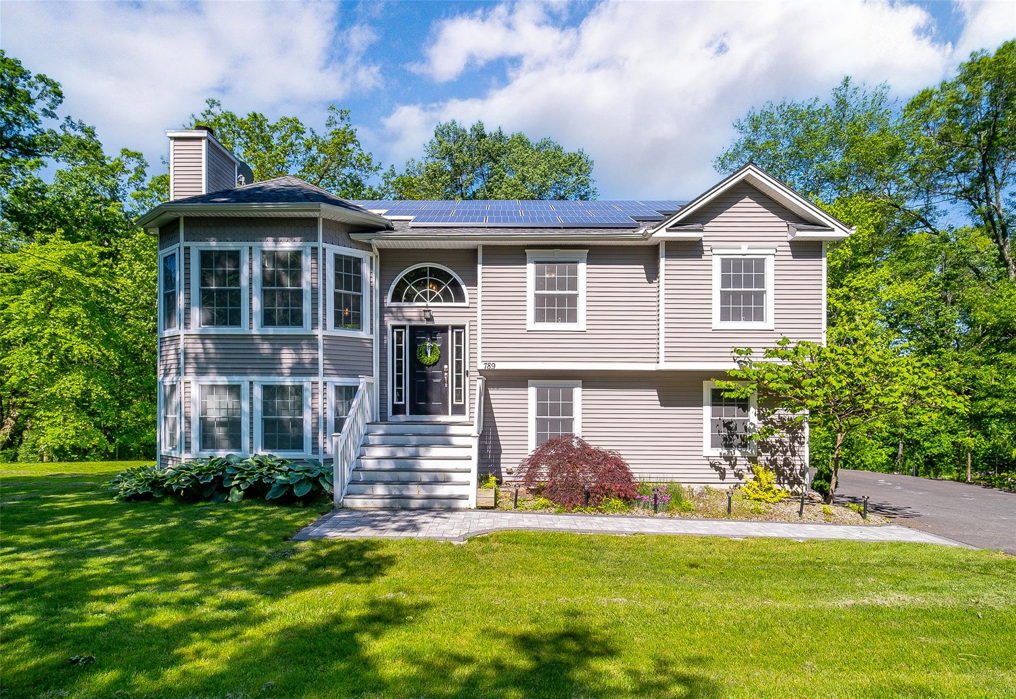 #1 photo, 789 Jackson Avenue, New Windsor , NY 12553