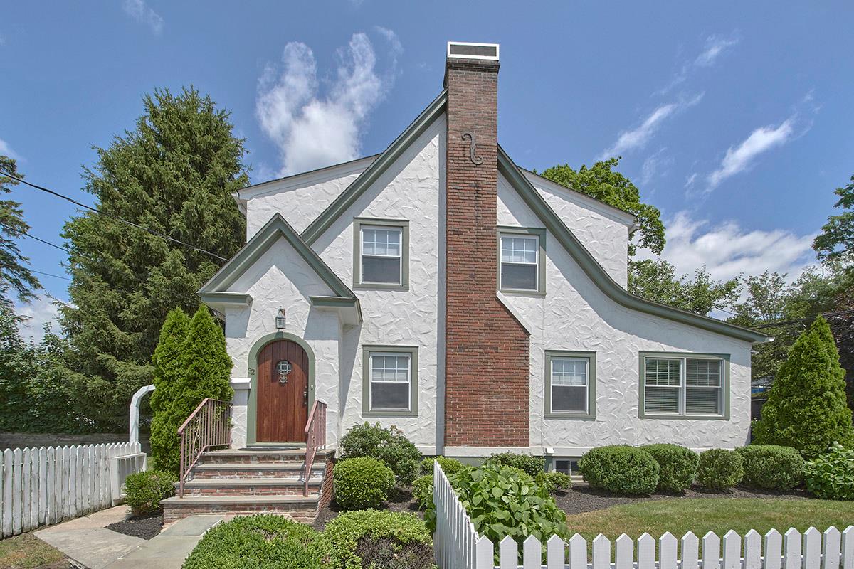 #1 photo, 32 Brookdale Avenue, White Plains , NY 10603