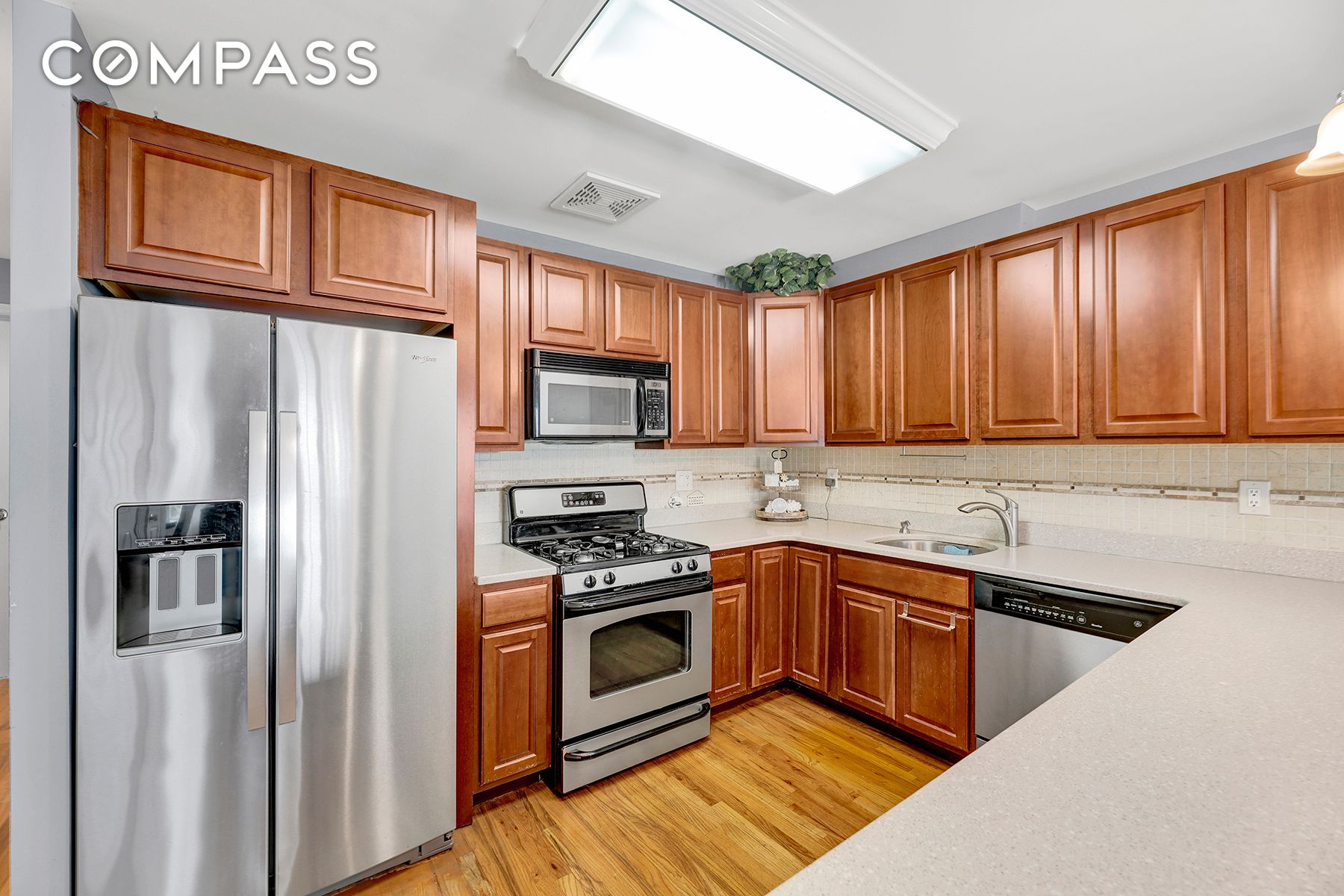 #17 photo, 10220 Rockaway Beach Boulevard, クイーンズ区 Rockaway Beach , NY 11694