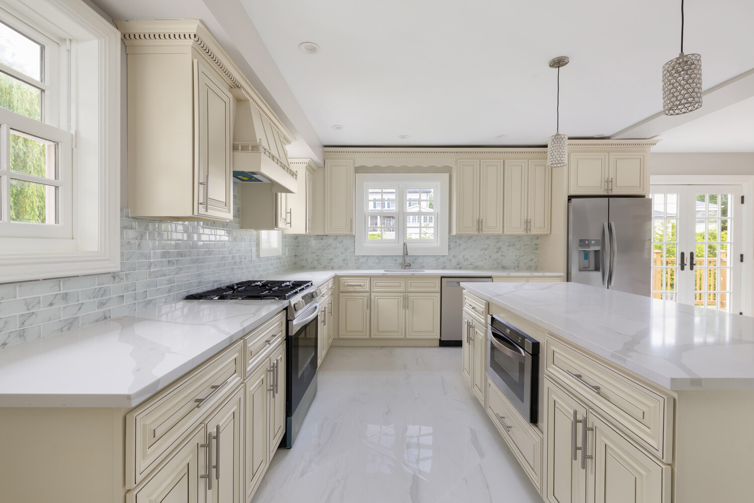 #10 photo, 233-25 38TH Drive, クイーンズ区 Douglaston , NY 11363