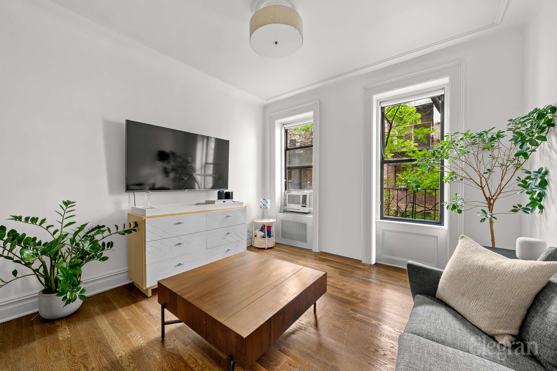 #1 photo, 324 W 83rd Street, مانهاتن Upper West Side , NY 10024