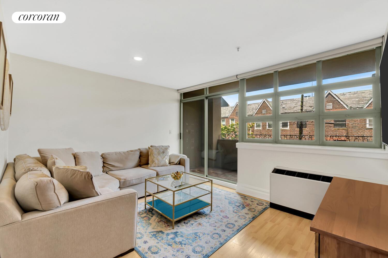 #2 photo, 19-19 24TH Avenue, クイーンズ区 Ditmars Steinway , NY 11102