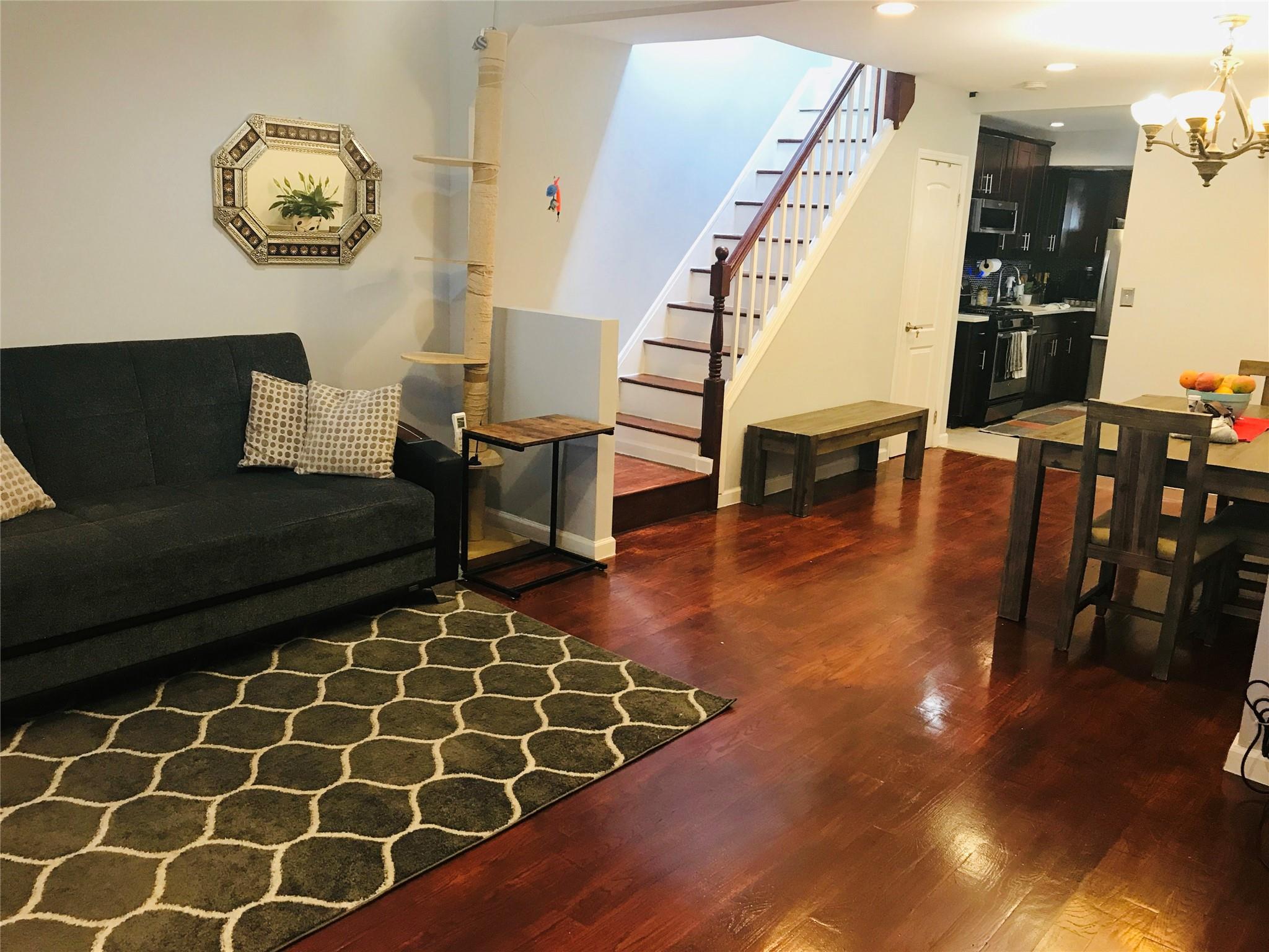 #2 photo, 92-38 77th Street, クイーンズ区 Woodhaven , NY 11421