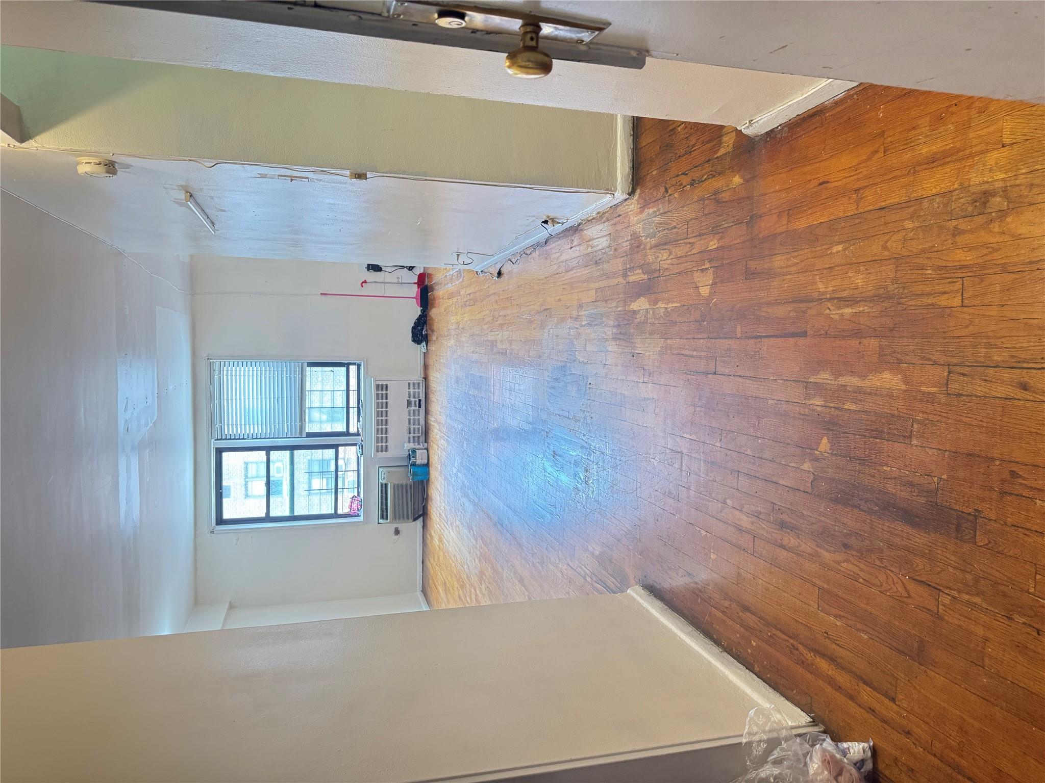 #2 photo, 3825 Parsons Boulevard, Flushing , NY 11354