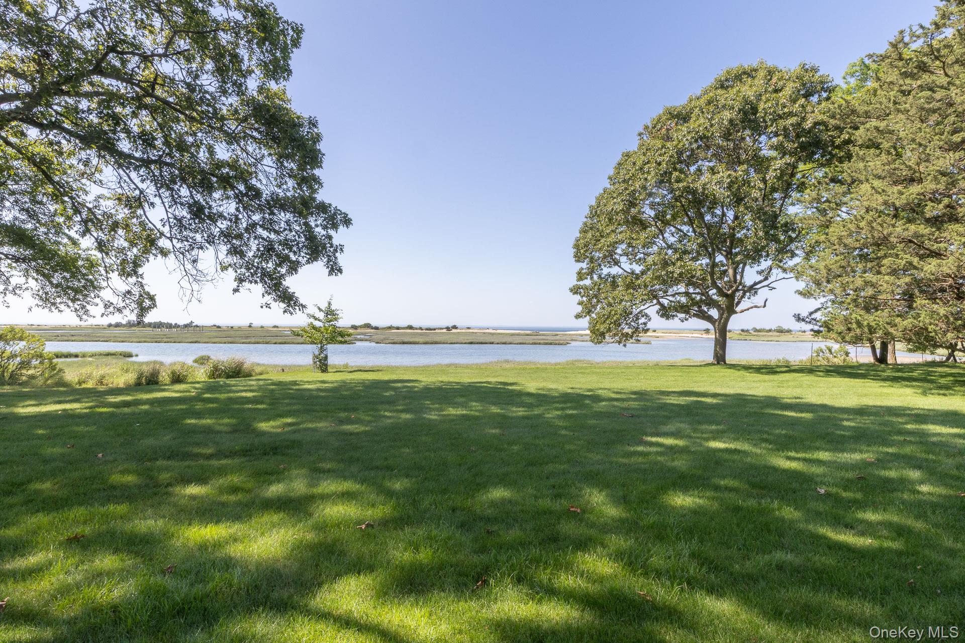 #5 photo, 5 Shore Drive, サフォーク郡 Setauket , NY 11733