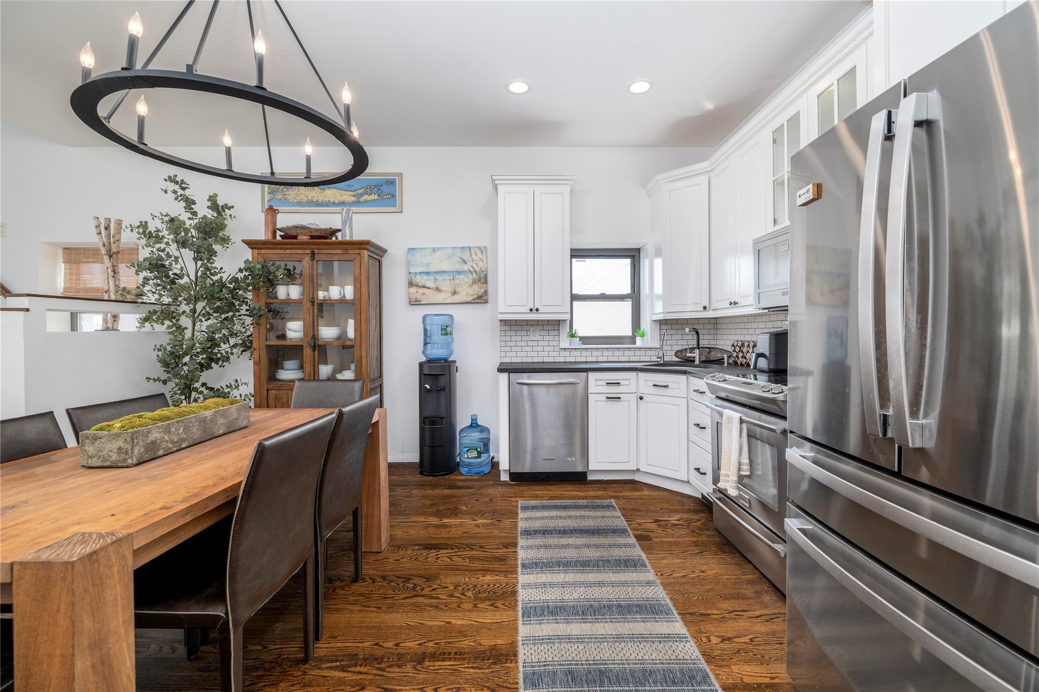 #8 photo, 529 W Broadway, ナッソー郡 Long Beach , NY 11561