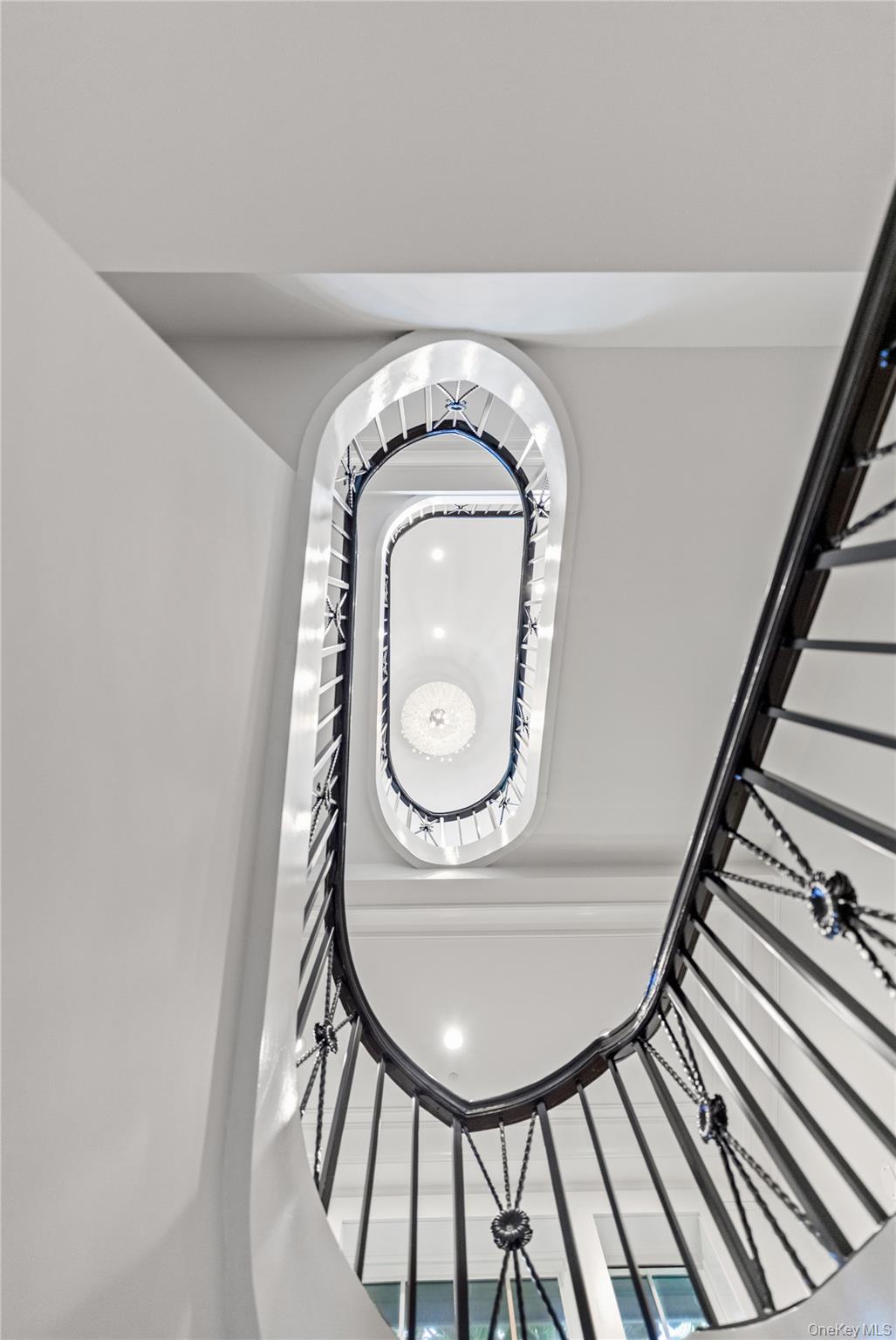 #19 photo, 22 Terrace Court, ナッソー郡 Old Westbury , NY 11568