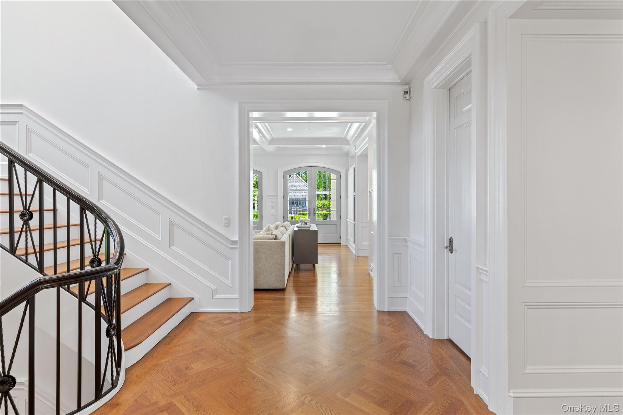 #20 photo, 22 Terrace Court, ナッソー郡 Old Westbury , NY 11568