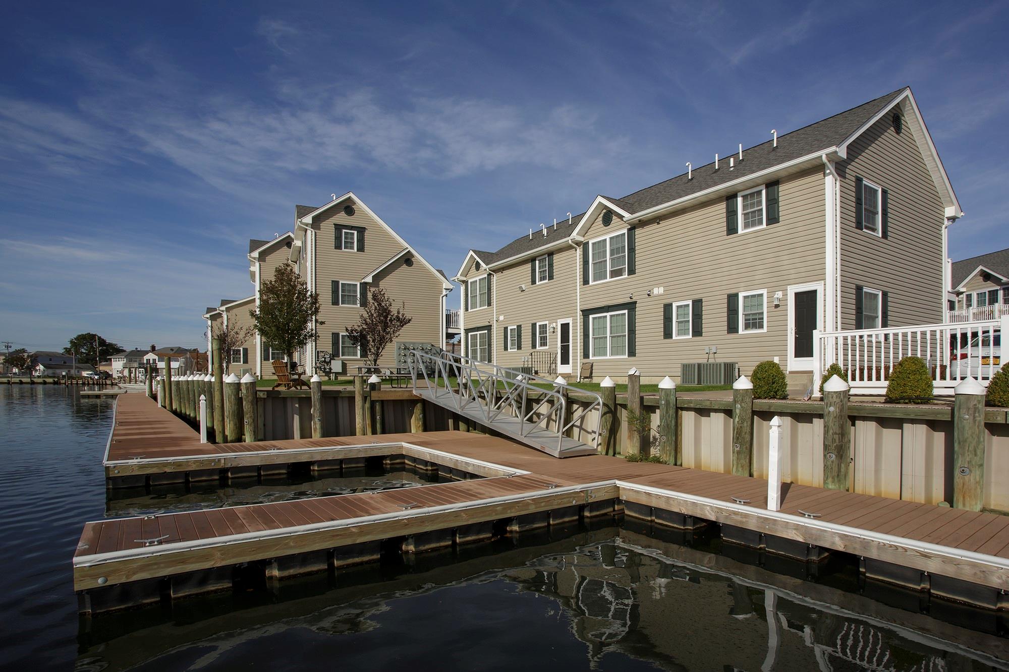 #2 photo, 60 Front Street, ナッソー郡 East Rockaway , NY 11518