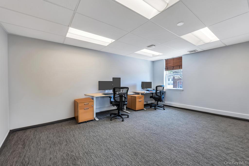 #19 photo, 39 Main Street, Northport , NY 11768