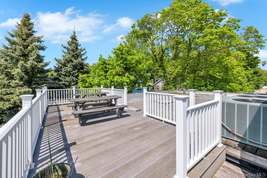 #4 photo, 39 Main Street, Northport , NY 11768