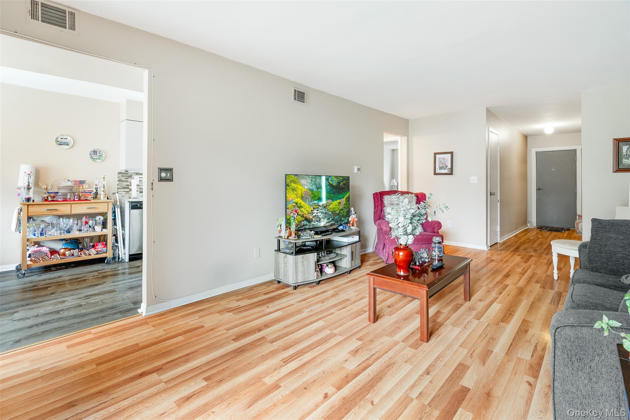 #6 photo, 26 Cooper Road, Poughkeepsie , NY 12603