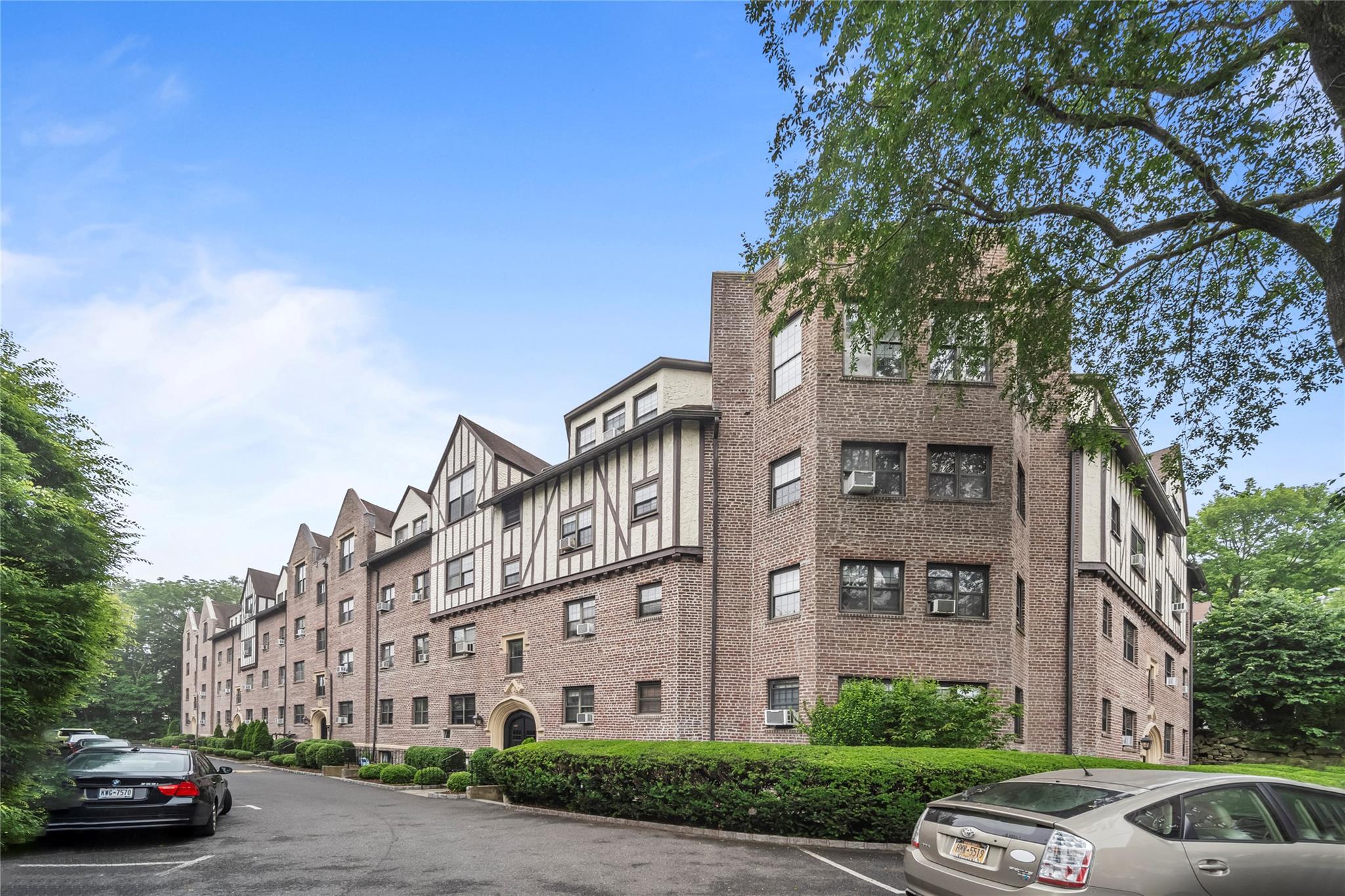 #1 photo, 1440 Boston Post, 紐約州 Larchmont , NY 10543