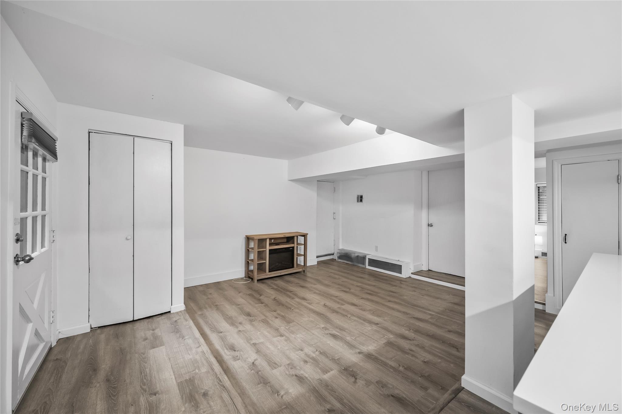 #4 photo, 1440 Boston Post, 紐約州 Larchmont , NY 10543