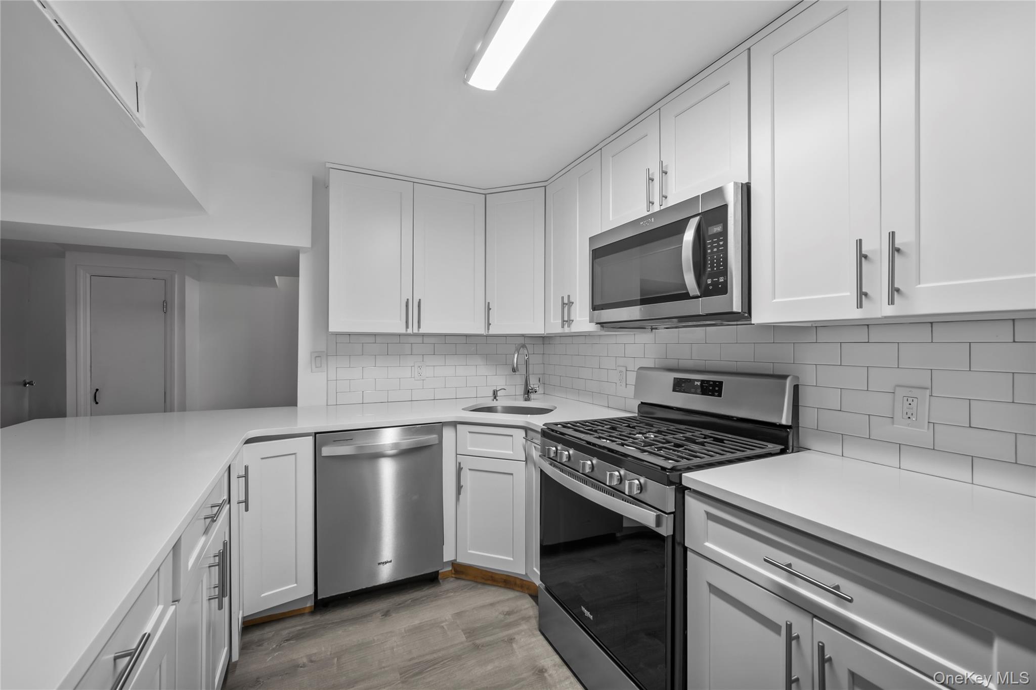 #6 photo, 1440 Boston Post, 紐約州 Larchmont , NY 10543