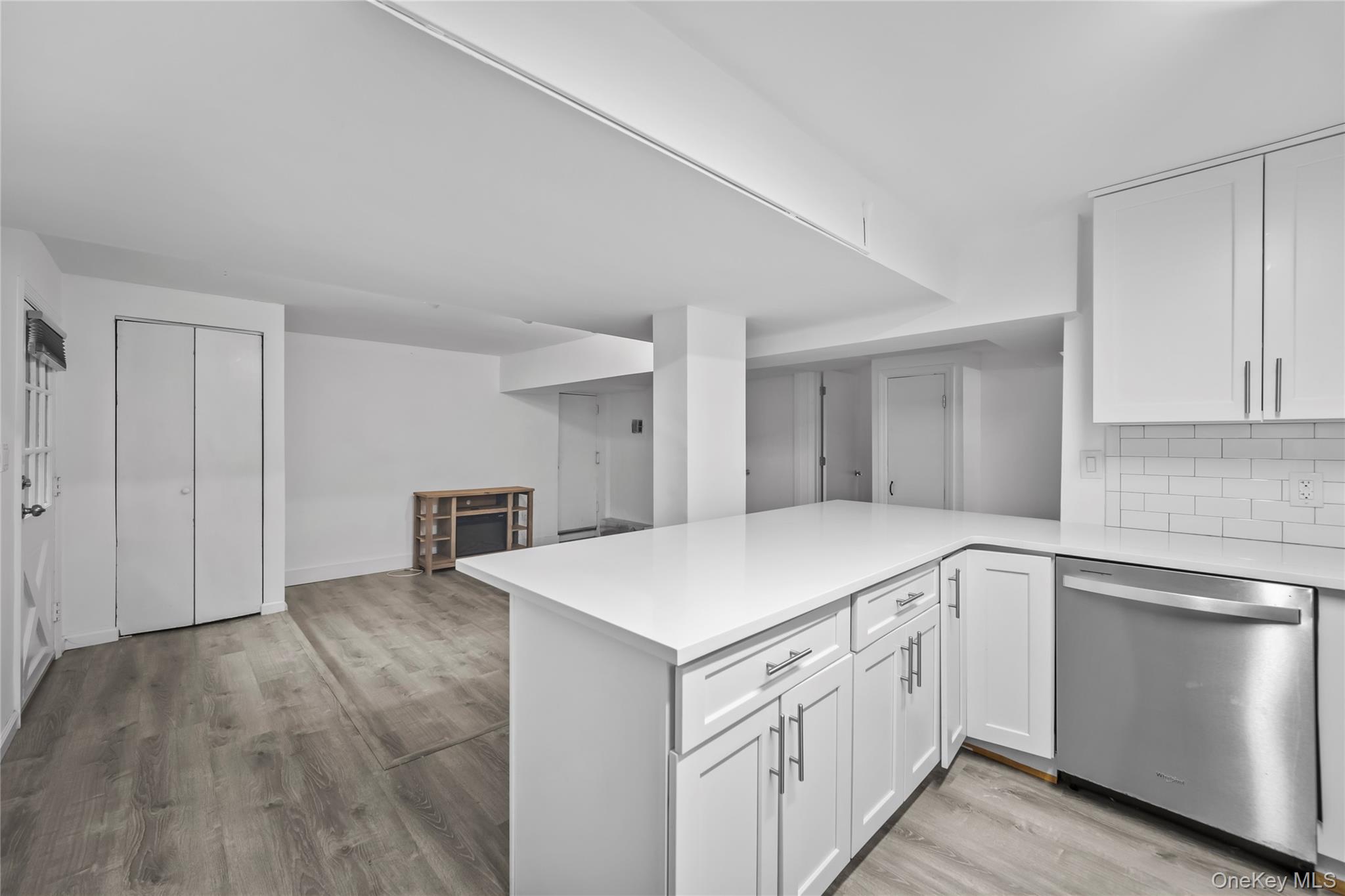 #7 photo, 1440 Boston Post, 紐約州 Larchmont , NY 10543