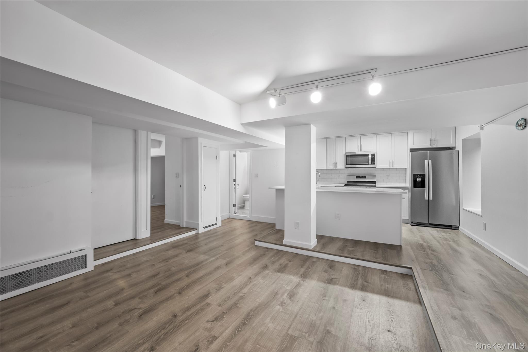 #8 photo, 1440 Boston Post, 紐約州 Larchmont , NY 10543