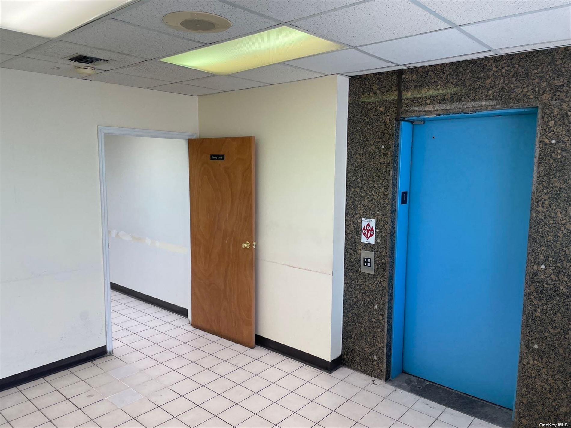 #2 photo, 40-11 Warren Street, クイーンズ区 Elmhurst , NY 11373