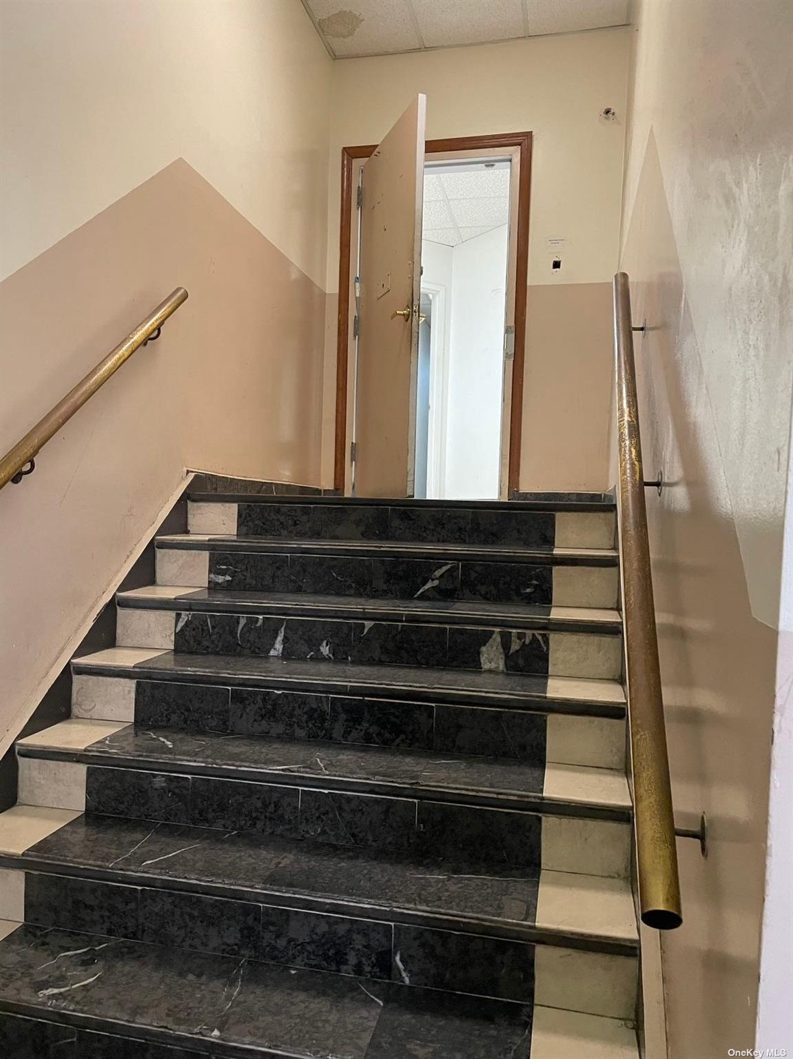 #9 photo, 40-11 Warren Street, クイーンズ区 Elmhurst , NY 11373