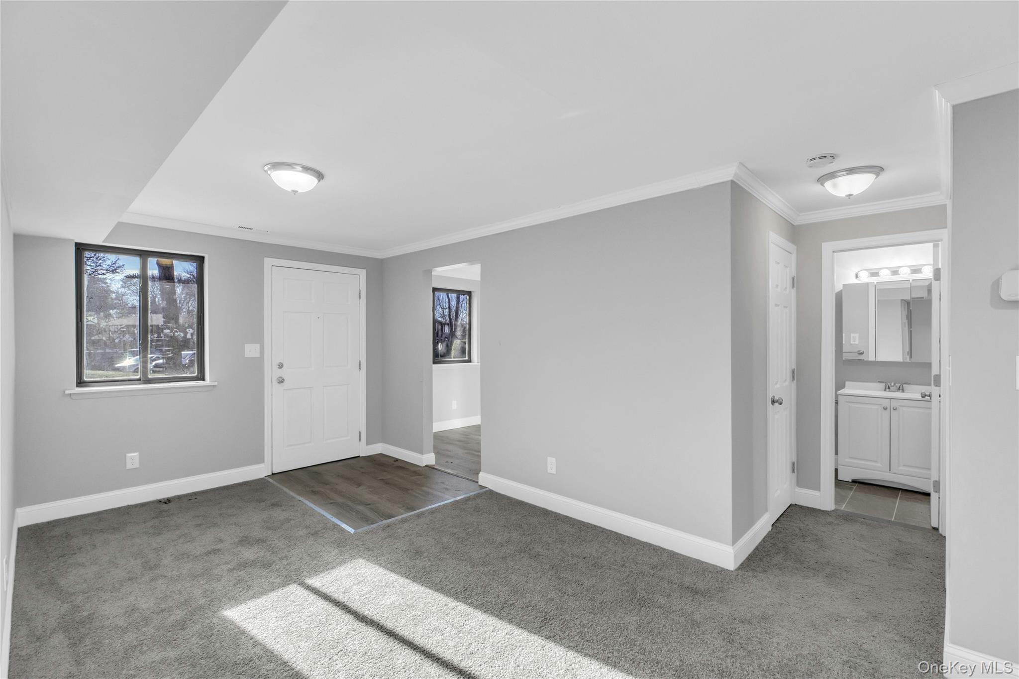 #6 photo, 35 Newbrook, サフォーク郡 Bay Shore , NY 11706