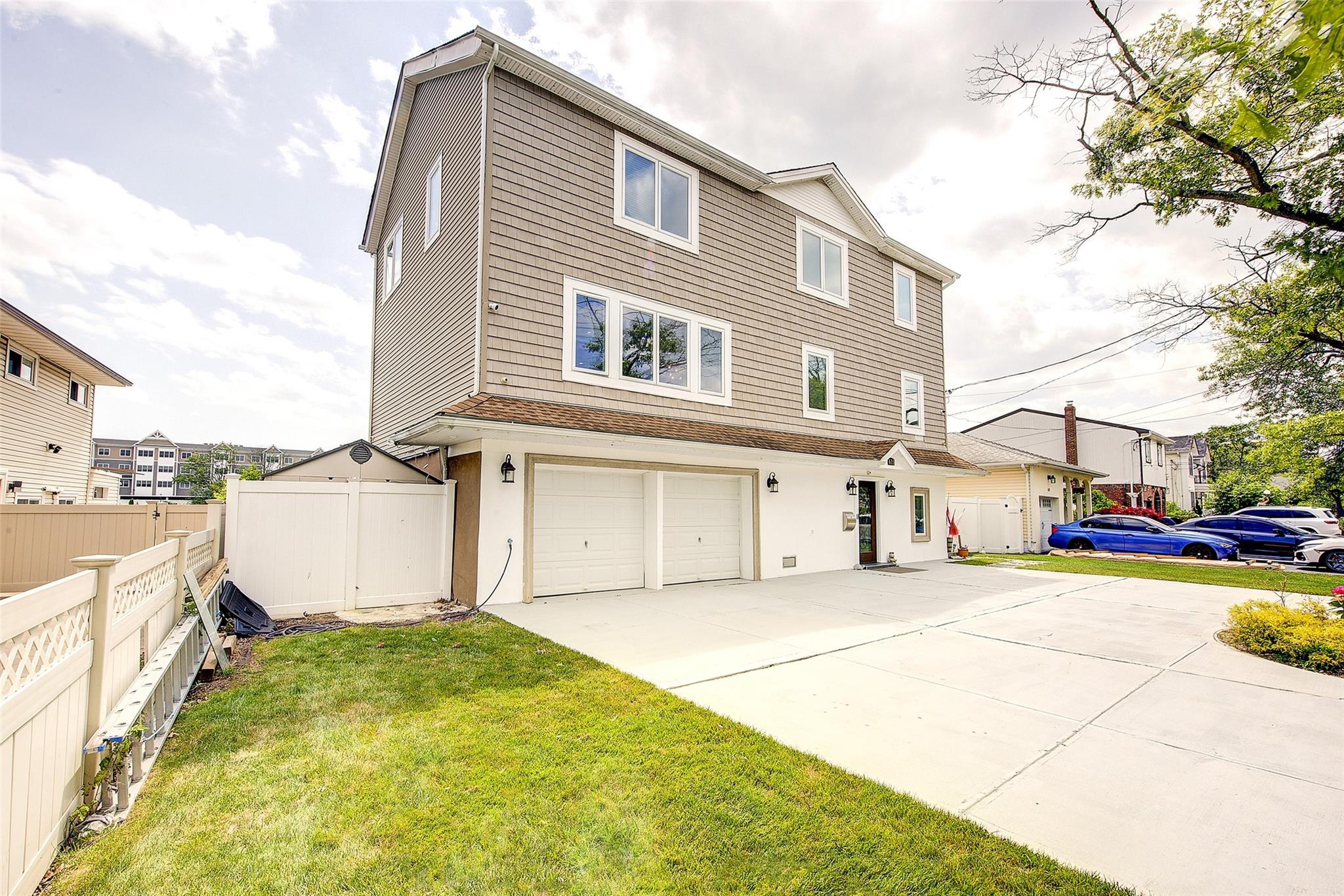 #2 photo, 615 Pearl Street, ナッソー郡 Oceanside , NY 11572