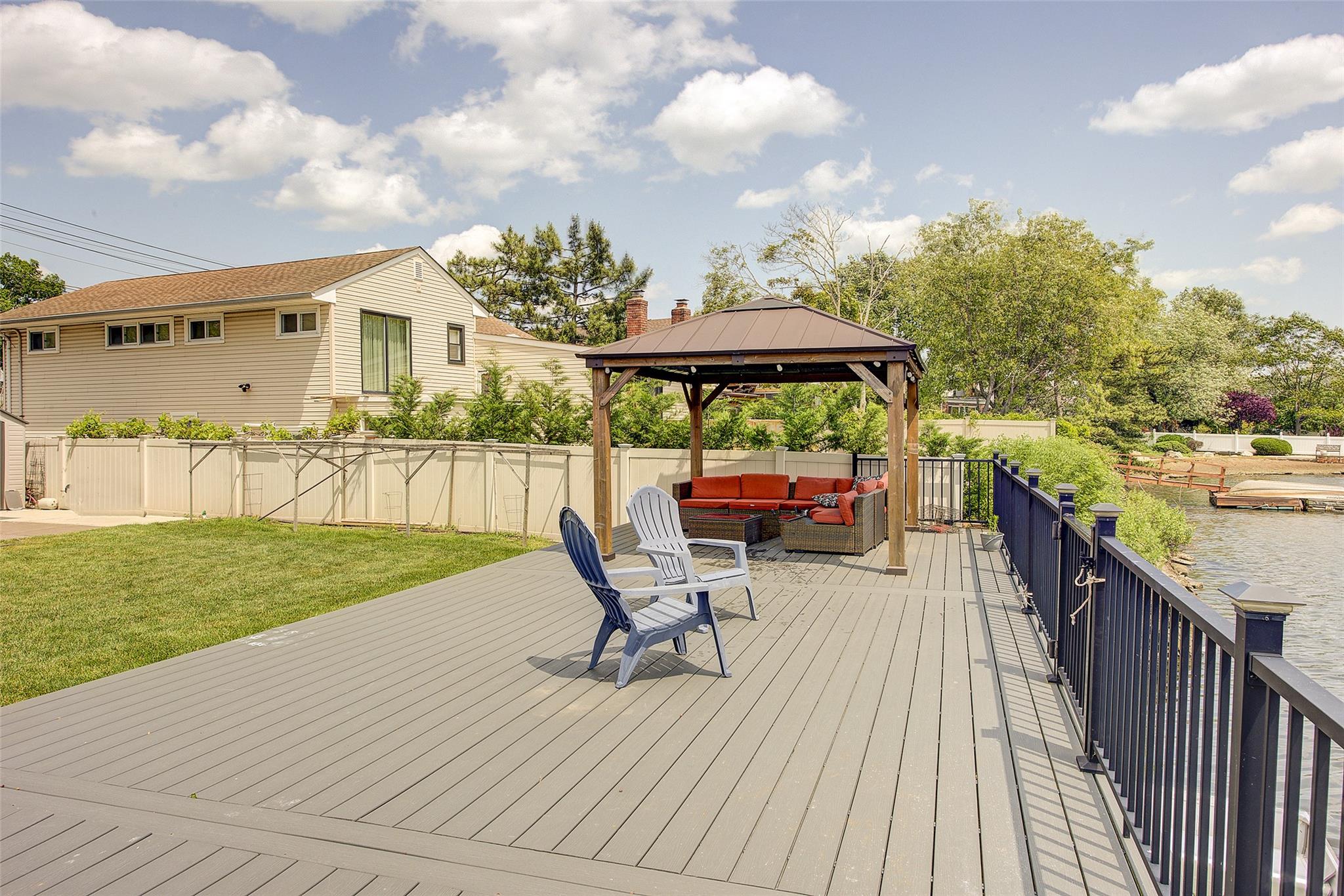 #8 photo, 615 Pearl Street, ナッソー郡 Oceanside , NY 11572