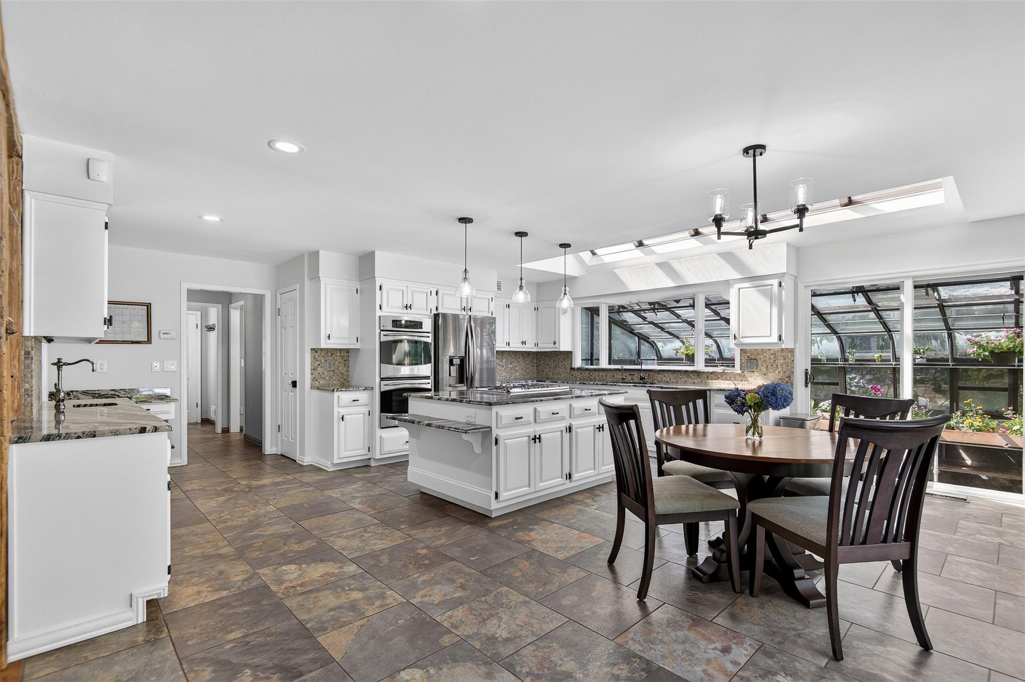 #12 photo, 353 Split Rock Road, ナッソー郡 Syosset , NY 11791