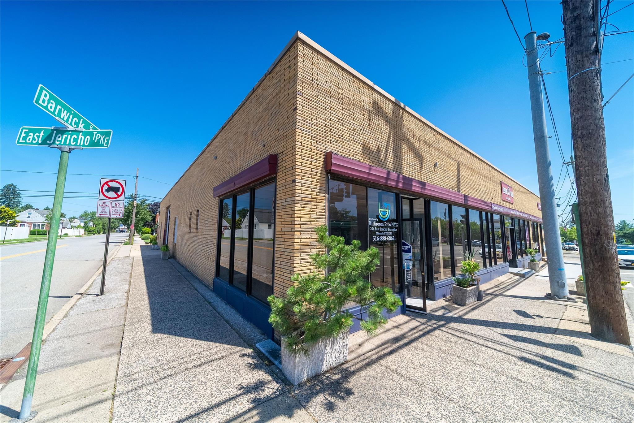 #19 photo, 254 E Jericho Turnpike, ナッソー郡 Mineola , NY 11501