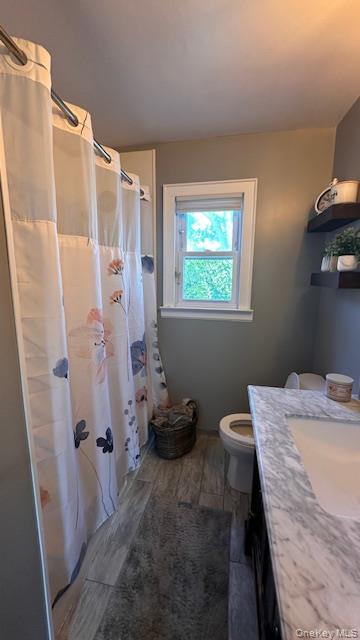 #6 photo, 422 Saint Agnes Place, Franklin Square , NY 11010