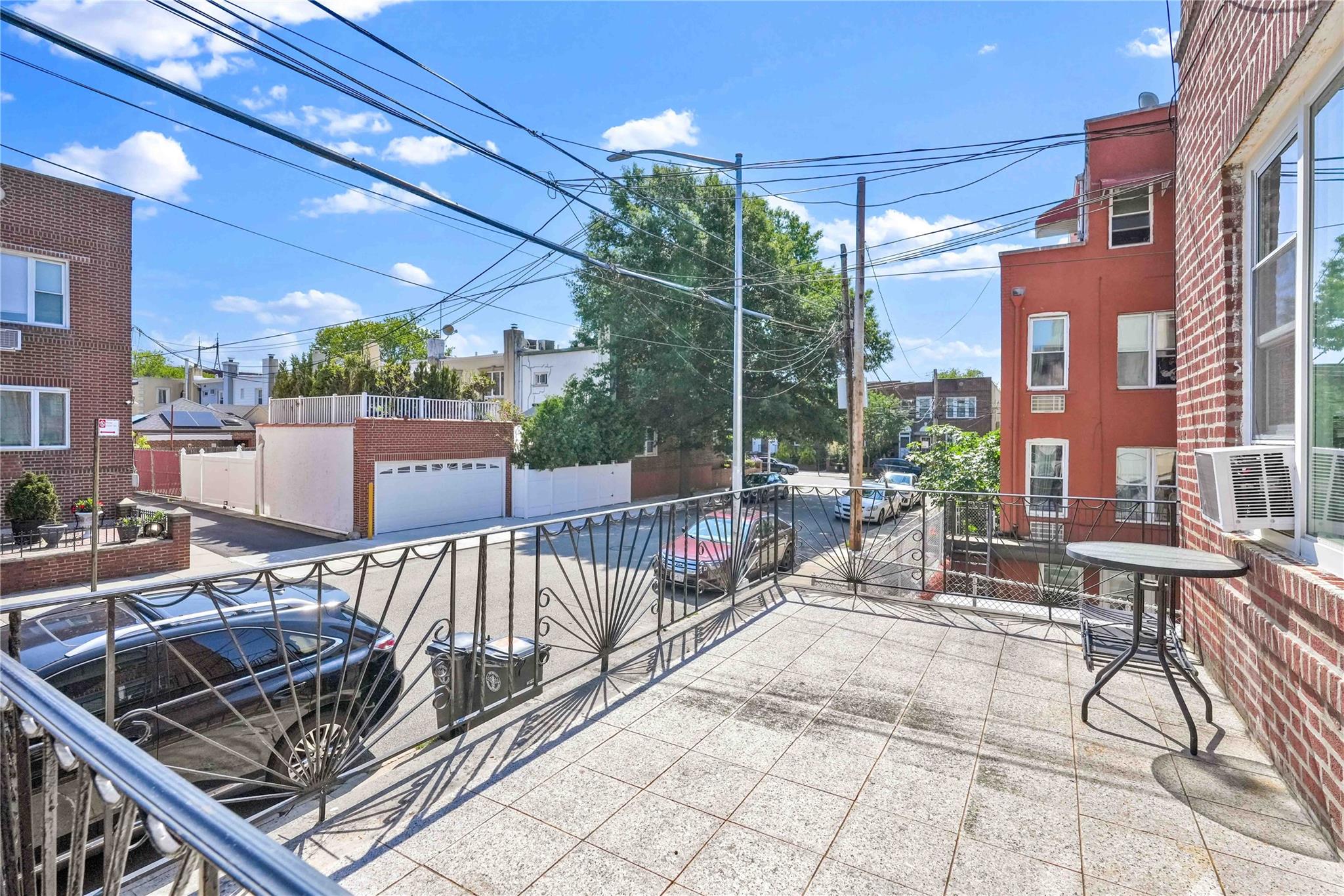 #6 photo, 2120 23rd Drive, クイーンズ区 Astoria , NY 11105