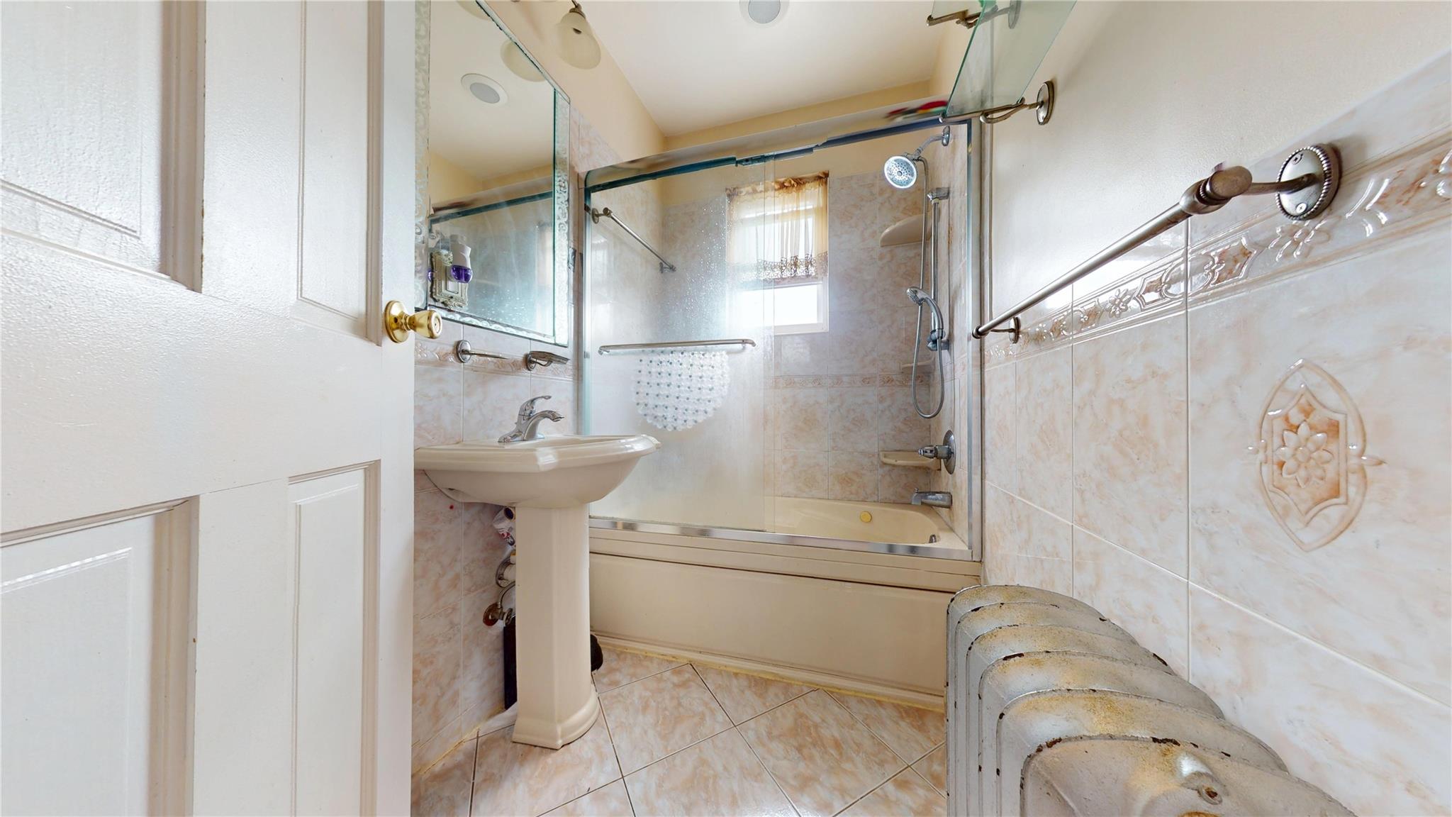 #12 photo, 1563 E 46th Street, ブルックリン区 Brooklyn , NY 11234