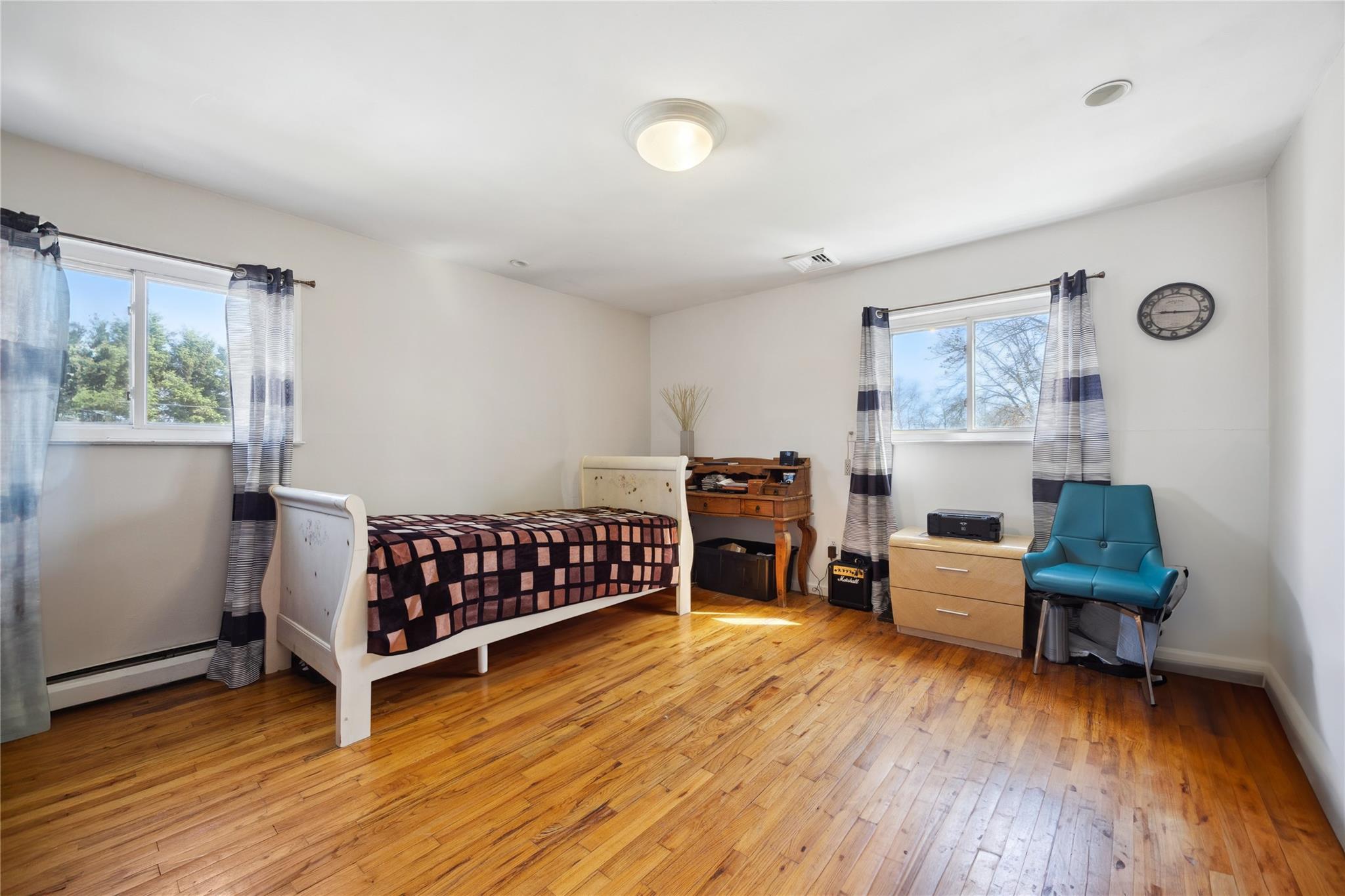 #17 photo, 2701 S Seamans Neck, 長島 Seaford , NY 11783