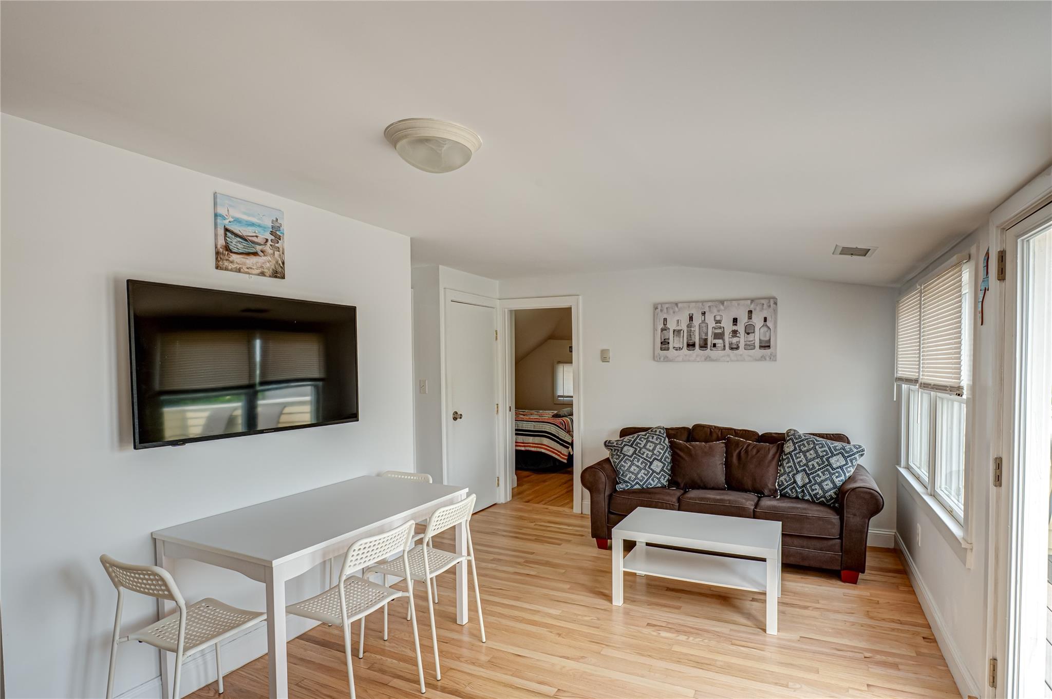 #17 photo, 125 Oak Street, サフォーク郡 Kismet , NY 11706