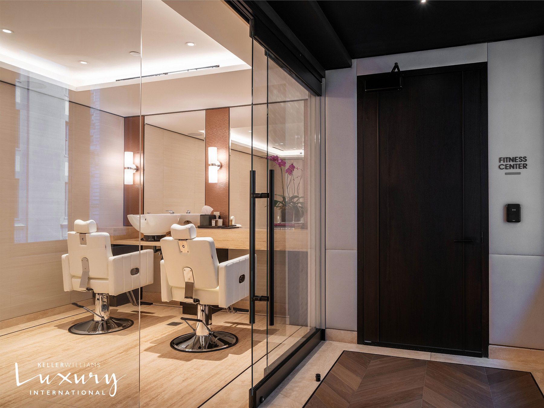 #15 photo, New York City, Midtown , NY 10022