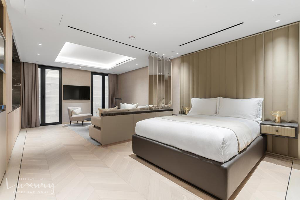 #3 photo, New York City, Midtown , NY 10022