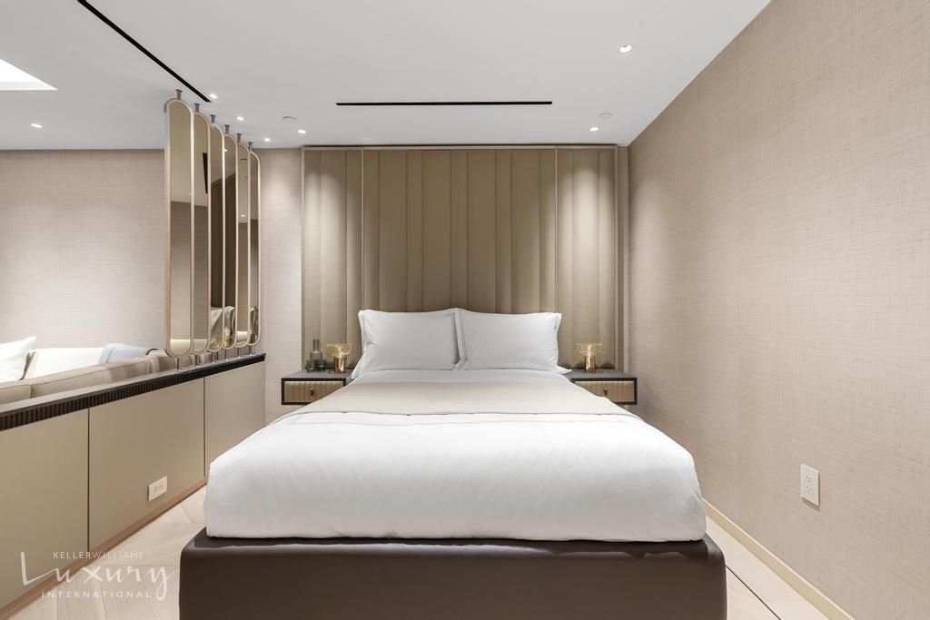 #7 photo, New York City, Midtown , NY 10022